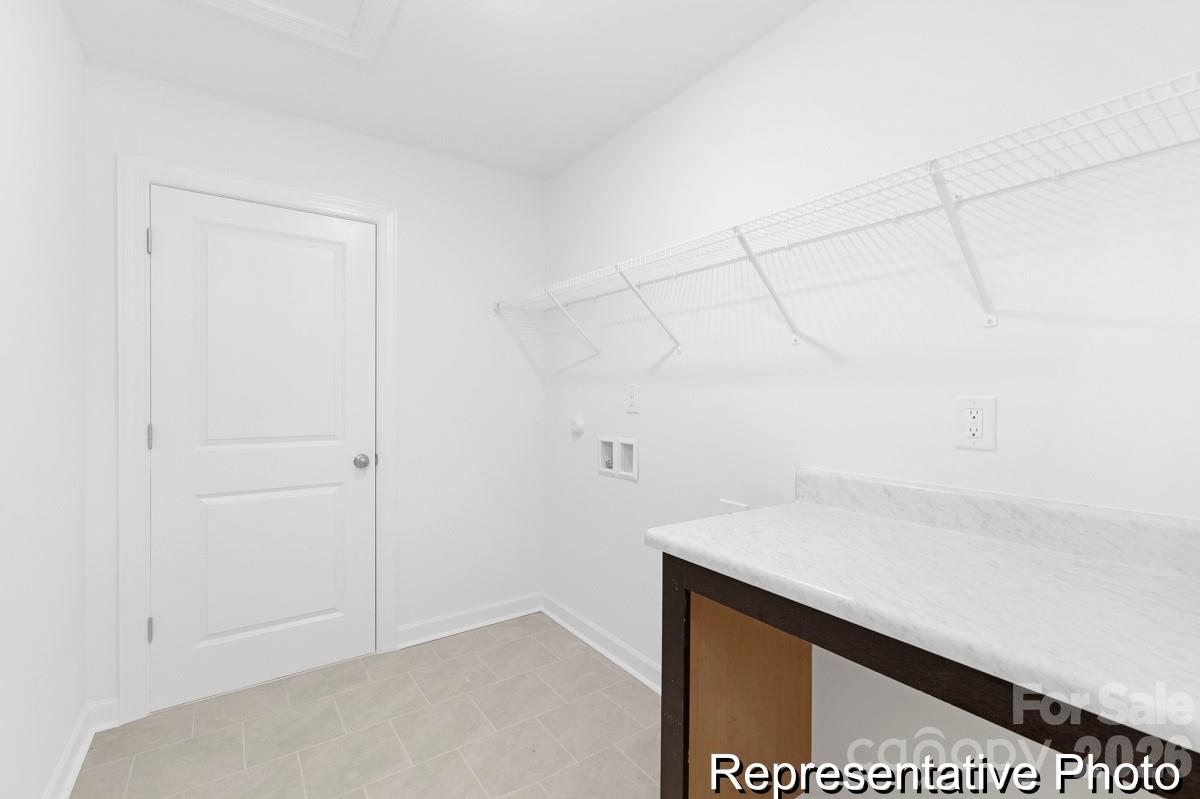 144 Borders Street 195p Property Photo 27