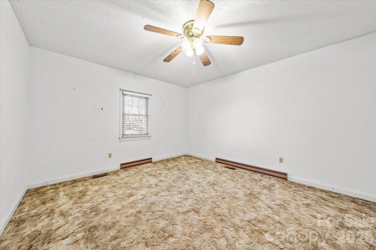 372 Holly Hills Drive Property Photo 28