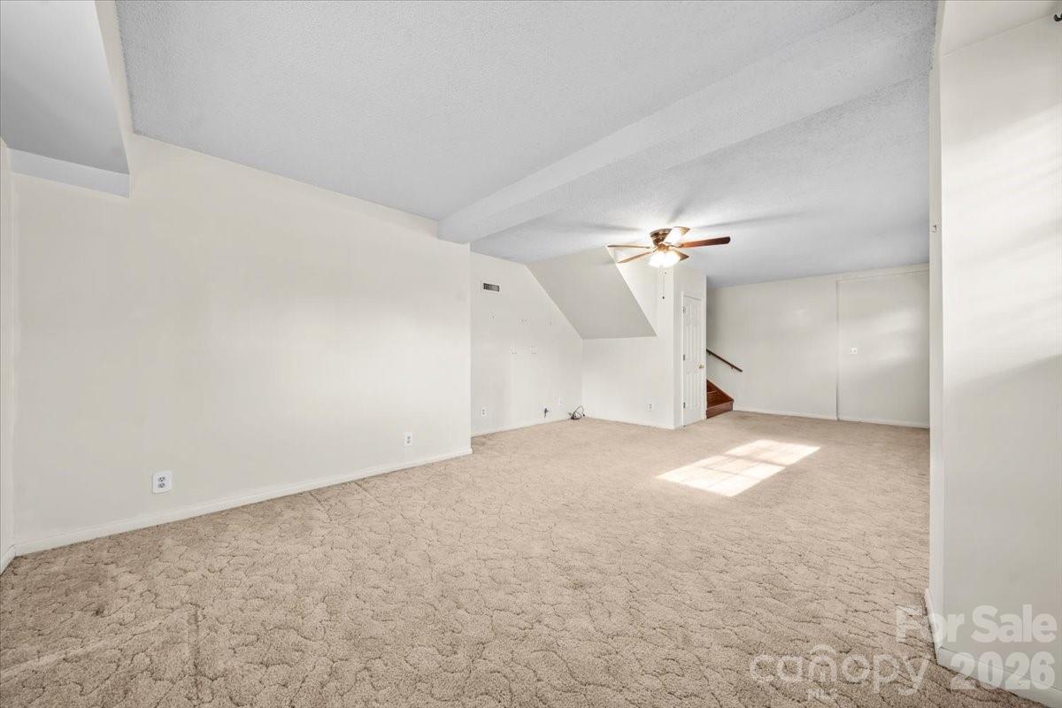 372 Holly Hills Drive Property Photo 35