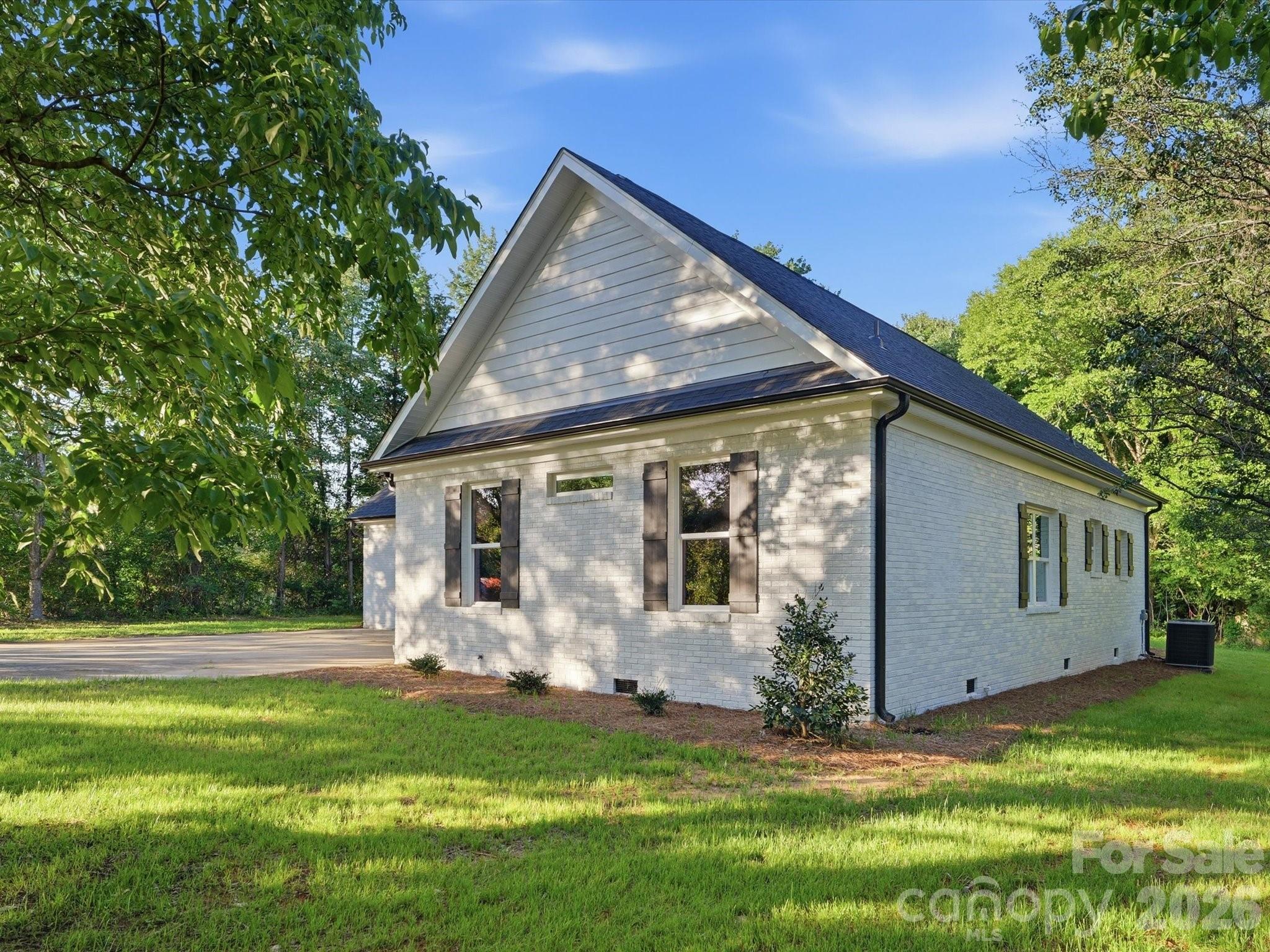 1491 Cedar Grove Road Property Photo 4