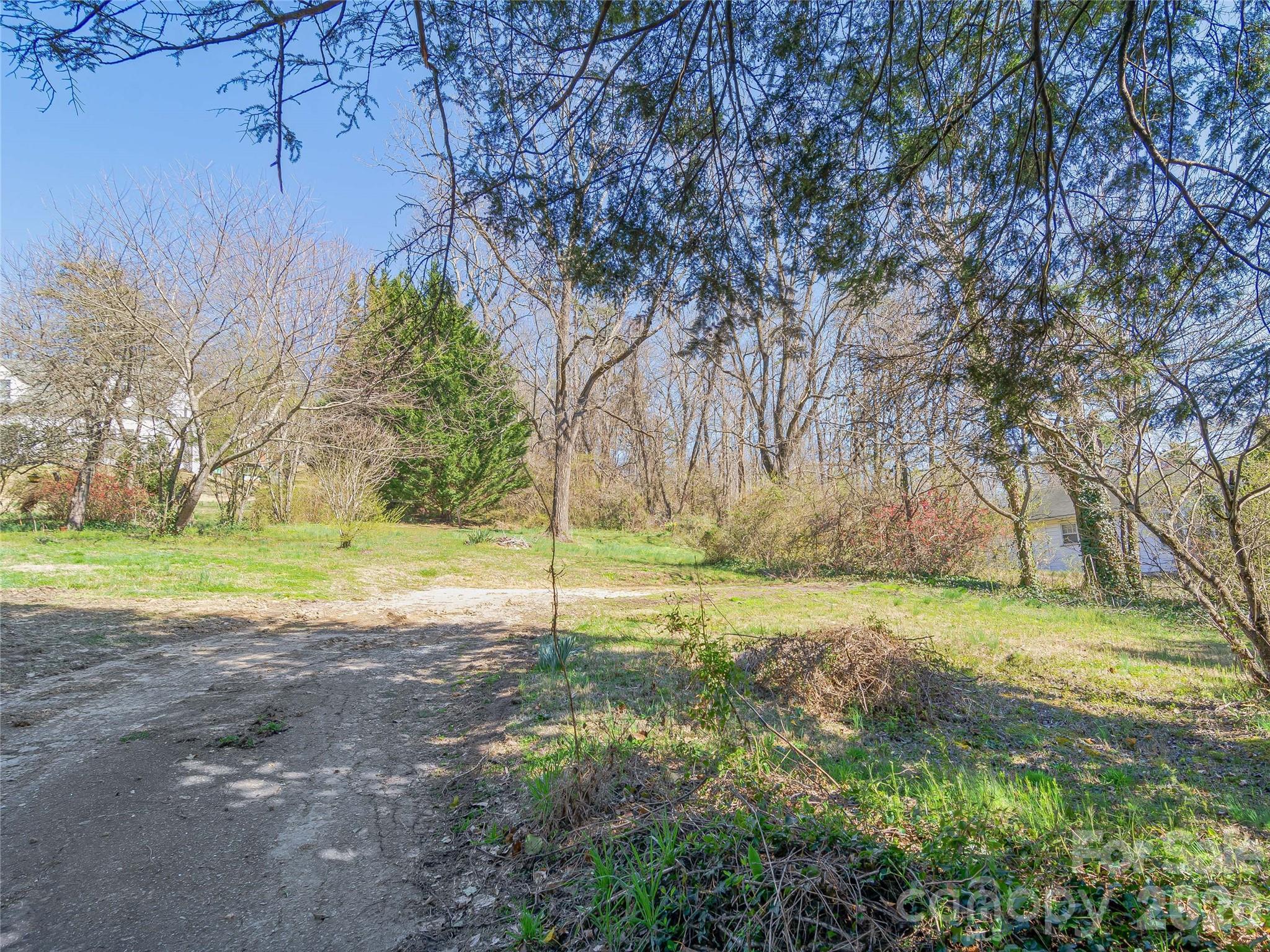 103 Weaverville Road Property Photo 21