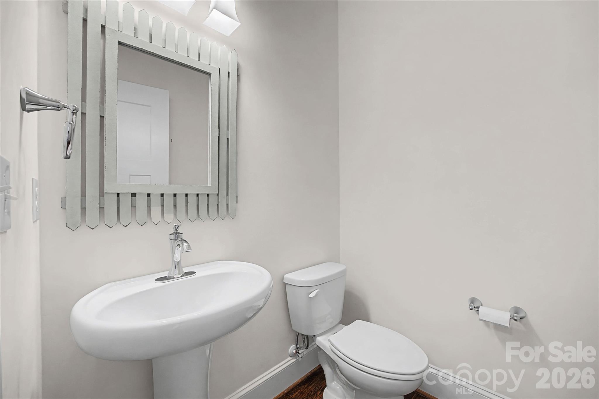 786 Bluff Loop Road Property Photo 8