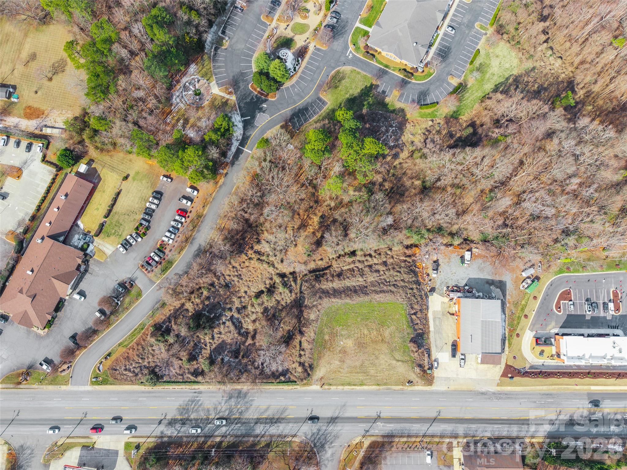 2263 India Hook Road Property Photo 3