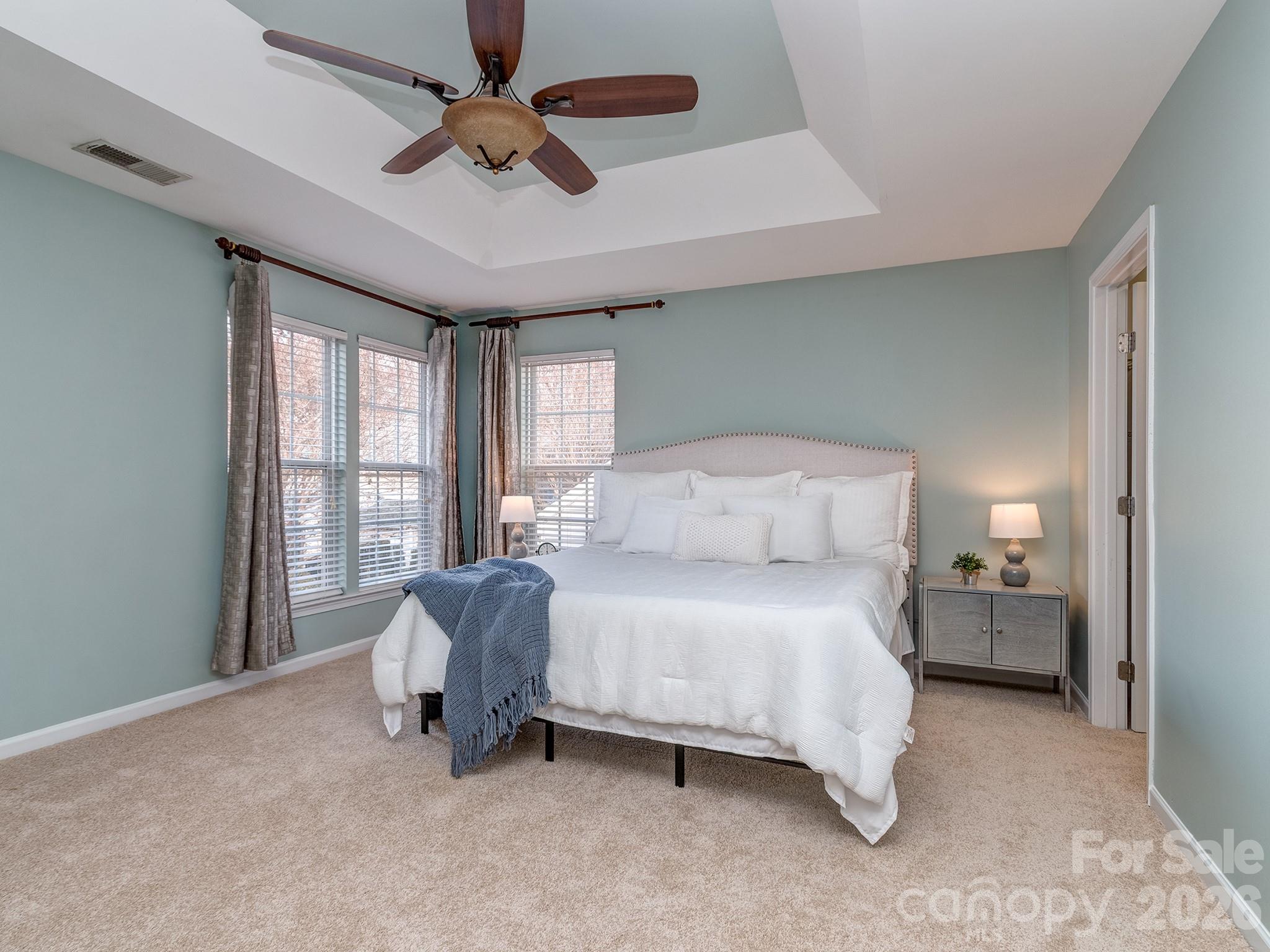 5922 Union Pacific Avenue Property Photo 17