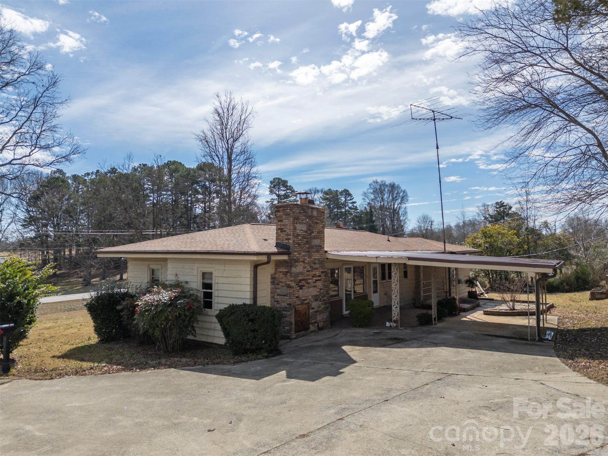 1092 Nc 120 Highway Property Photo 7
