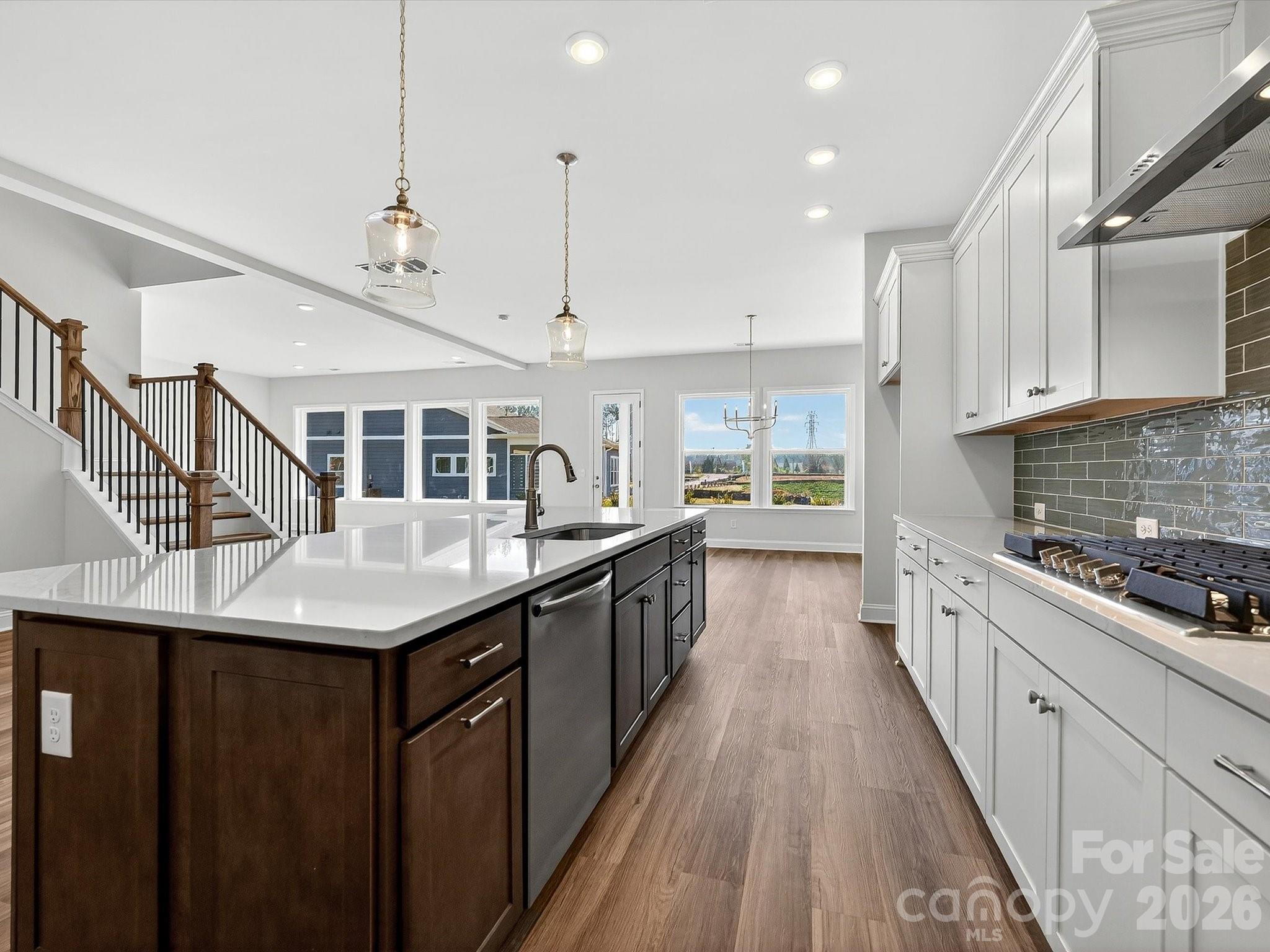 356 Portree Street Property Photo 11
