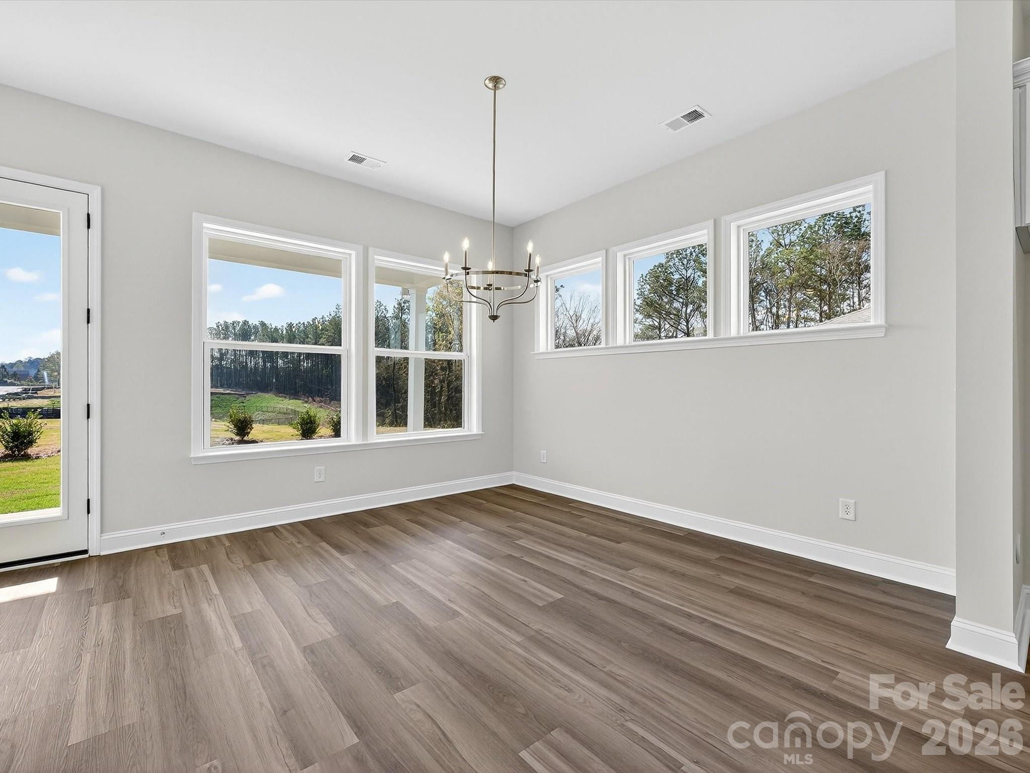 356 Portree Street Property Photo 12