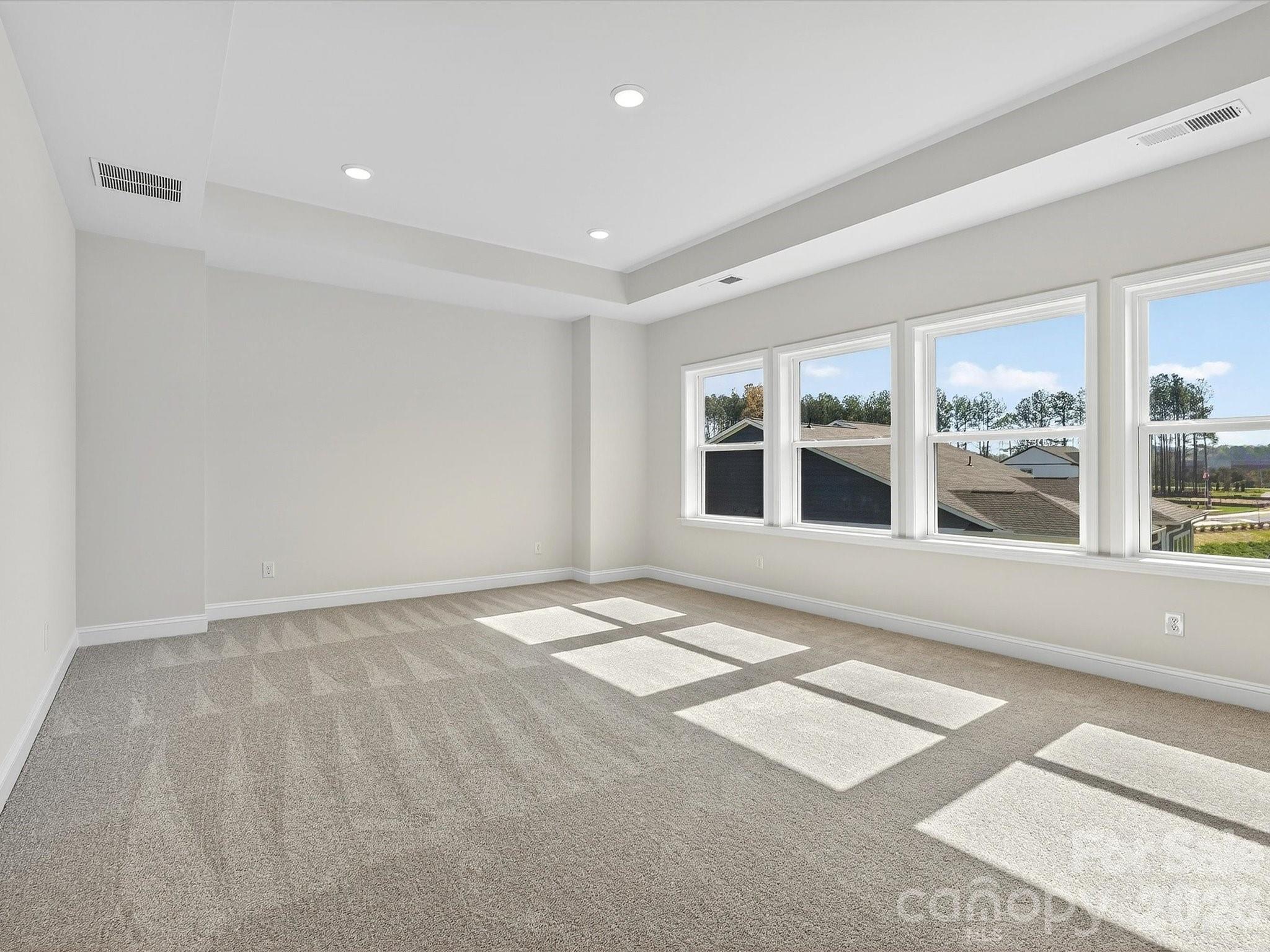 356 Portree Street Property Photo 20