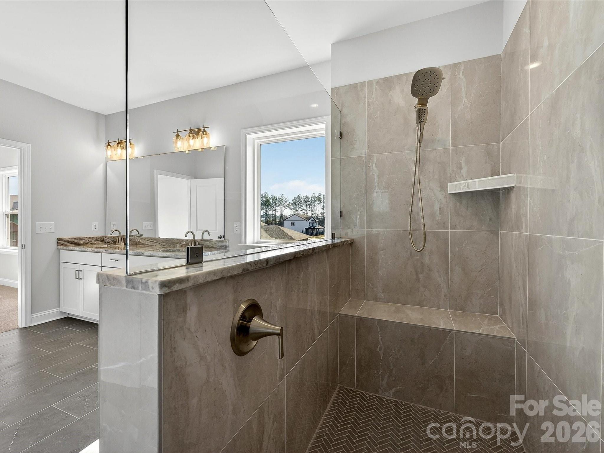 356 Portree Street Property Photo 25
