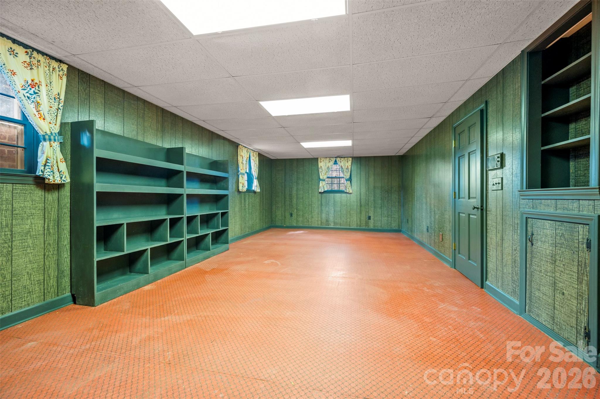 149 Woodbriar Drive Property Photo 32