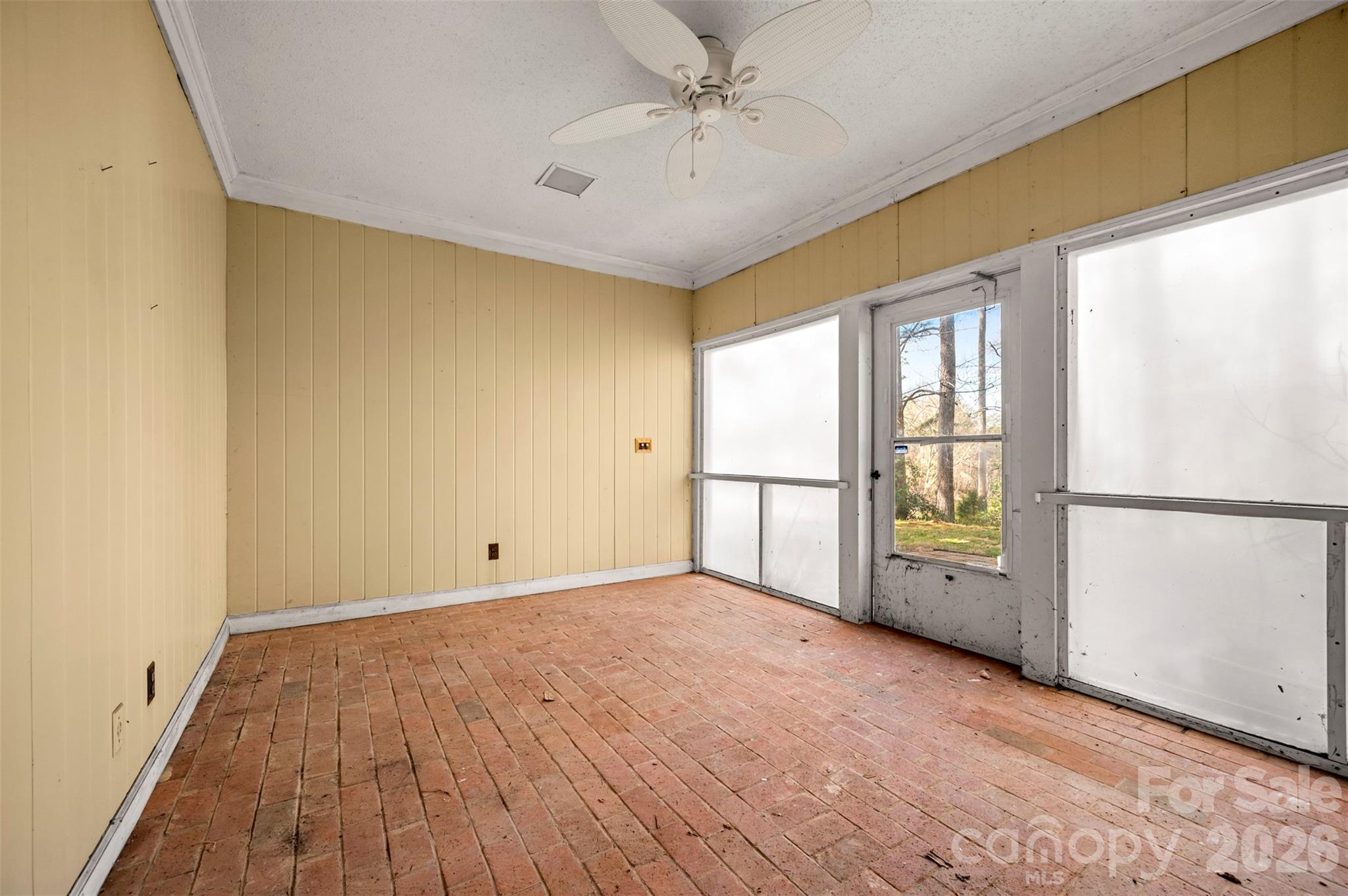 149 Woodbriar Drive Property Photo 37