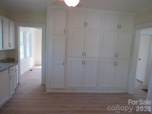 736 Country Club Drive Property Photo 6