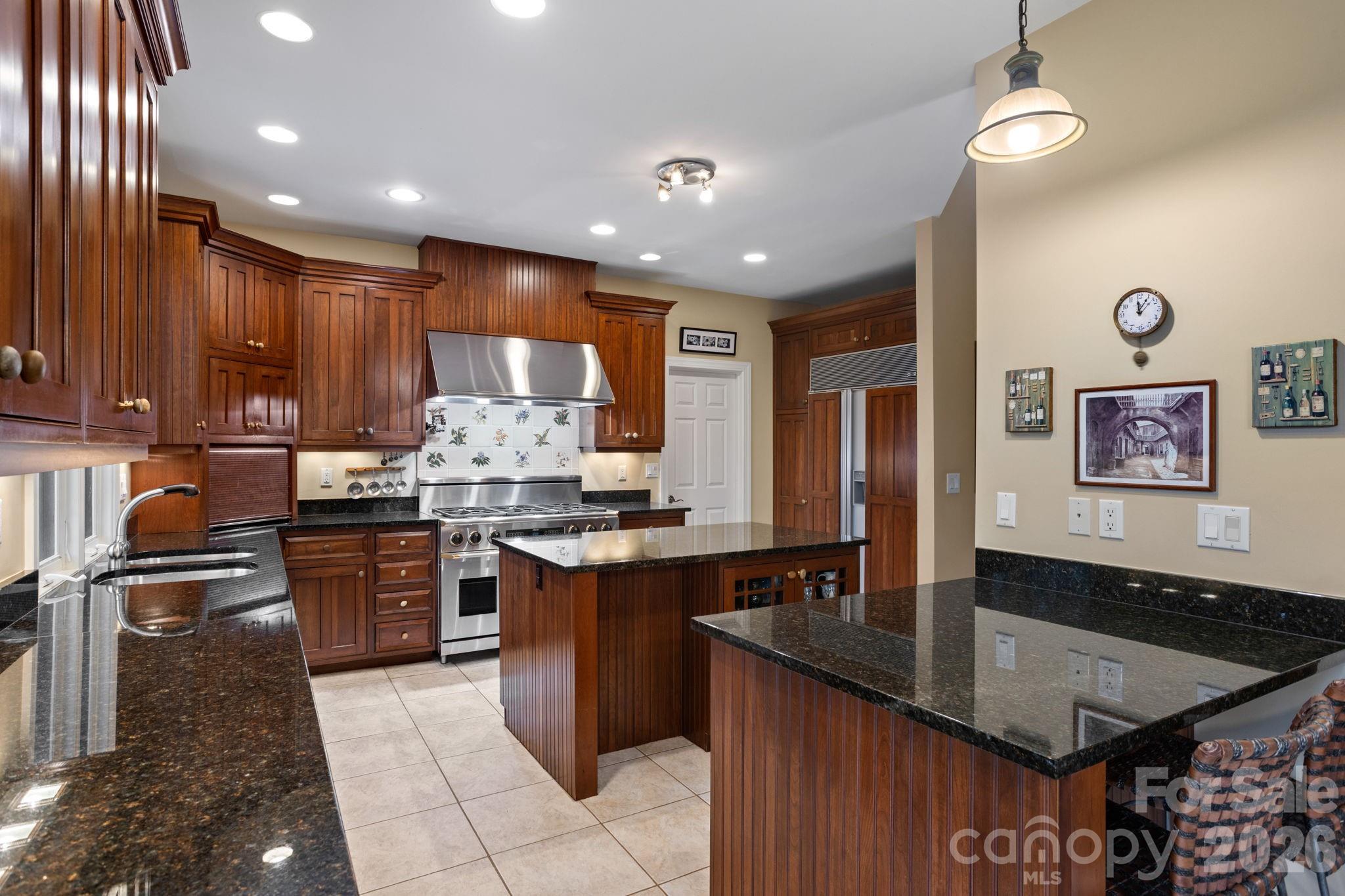 175 Overlook Drive Property Photo 14
