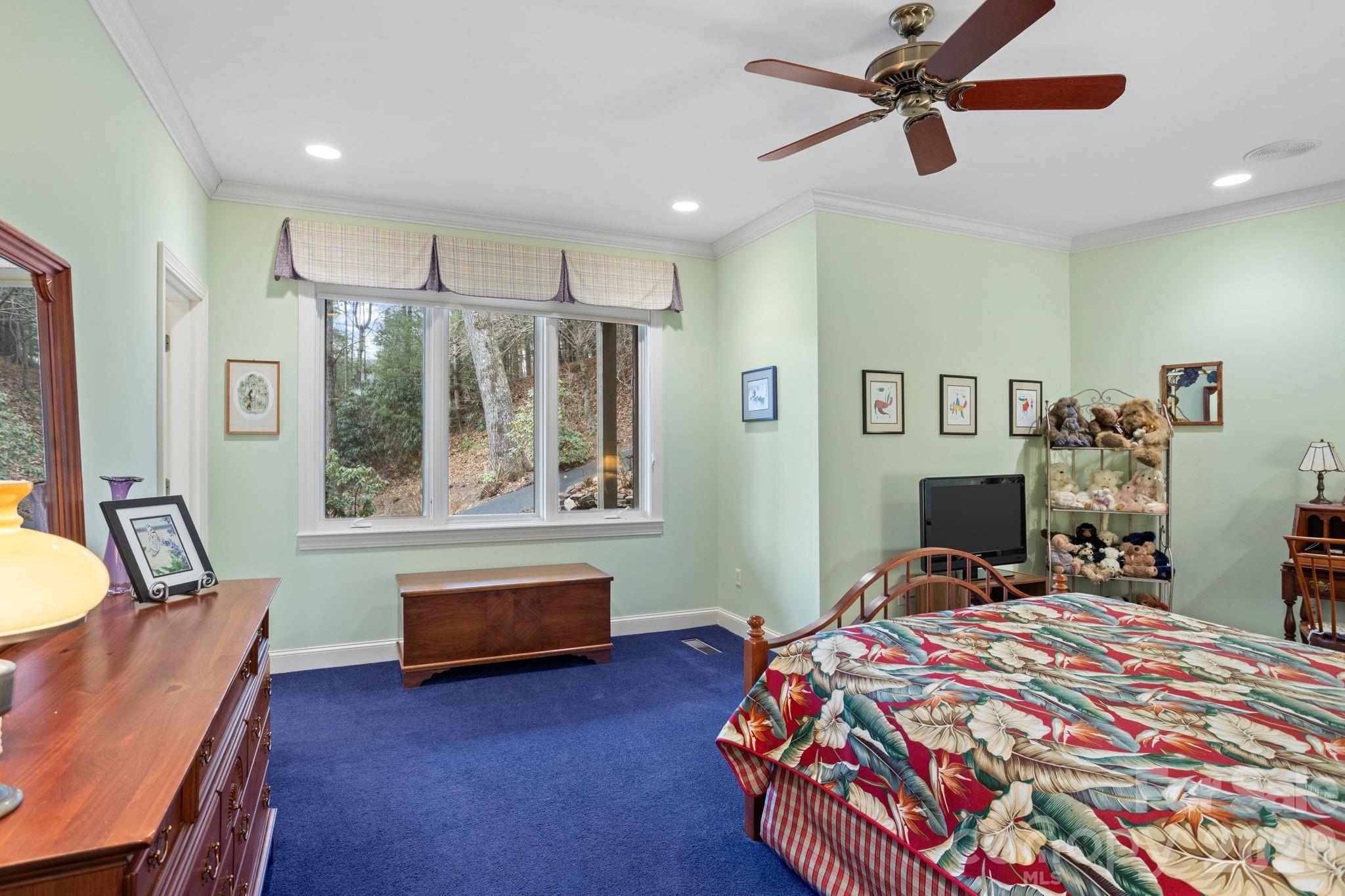 175 Overlook Drive Property Photo 36