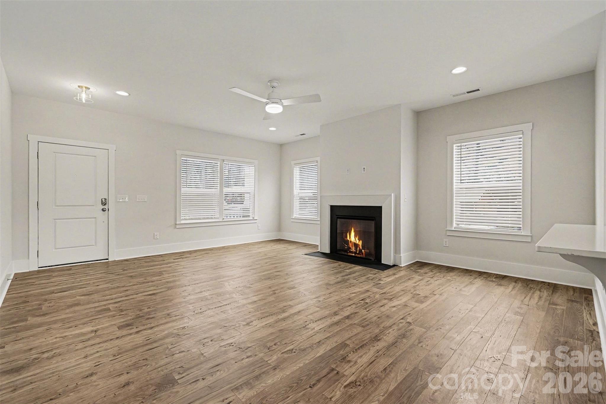 4768 Americana Avenue Property Photo 12