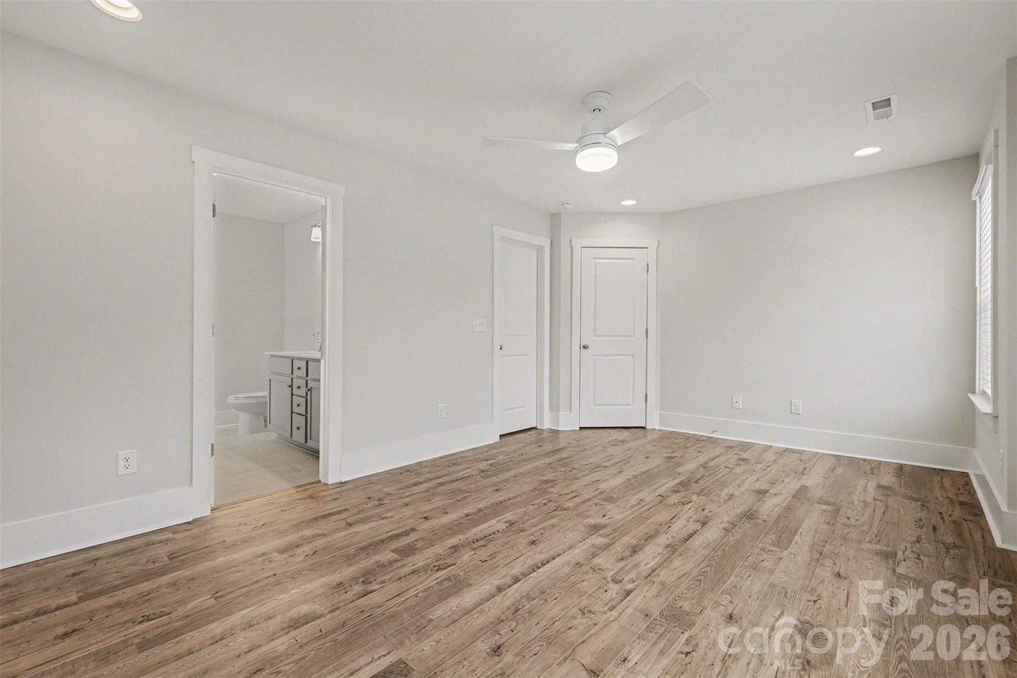 4768 Americana Avenue Property Photo 18