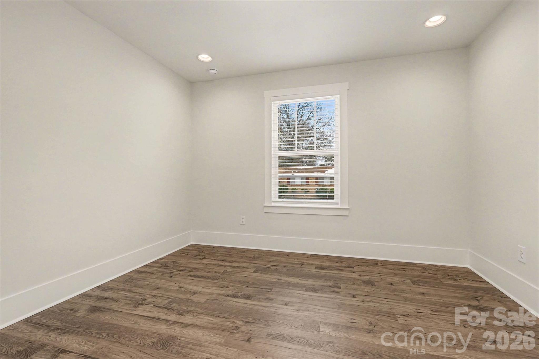 4768 Americana Avenue Property Photo 23