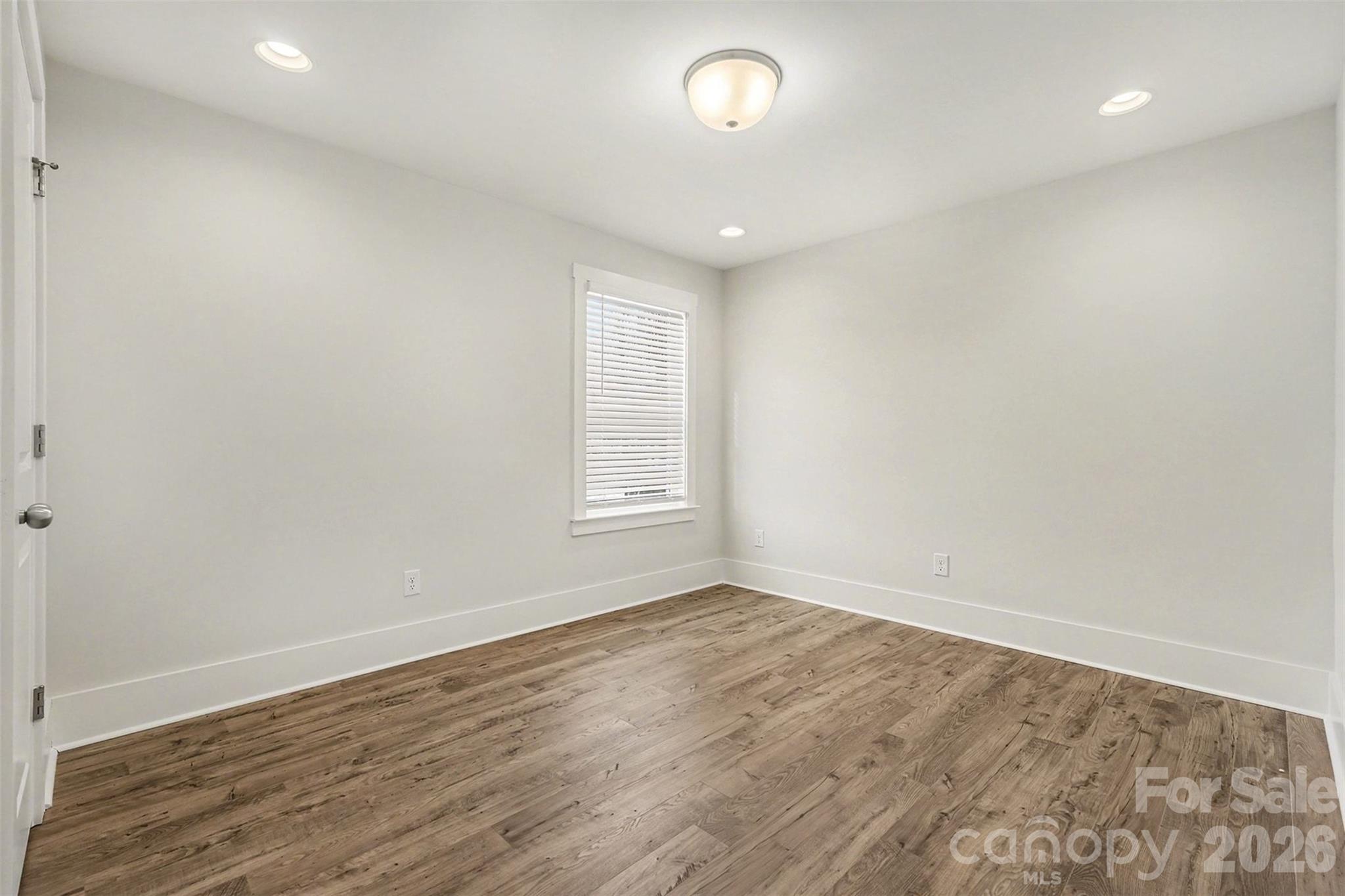 4768 Americana Avenue Property Photo 30