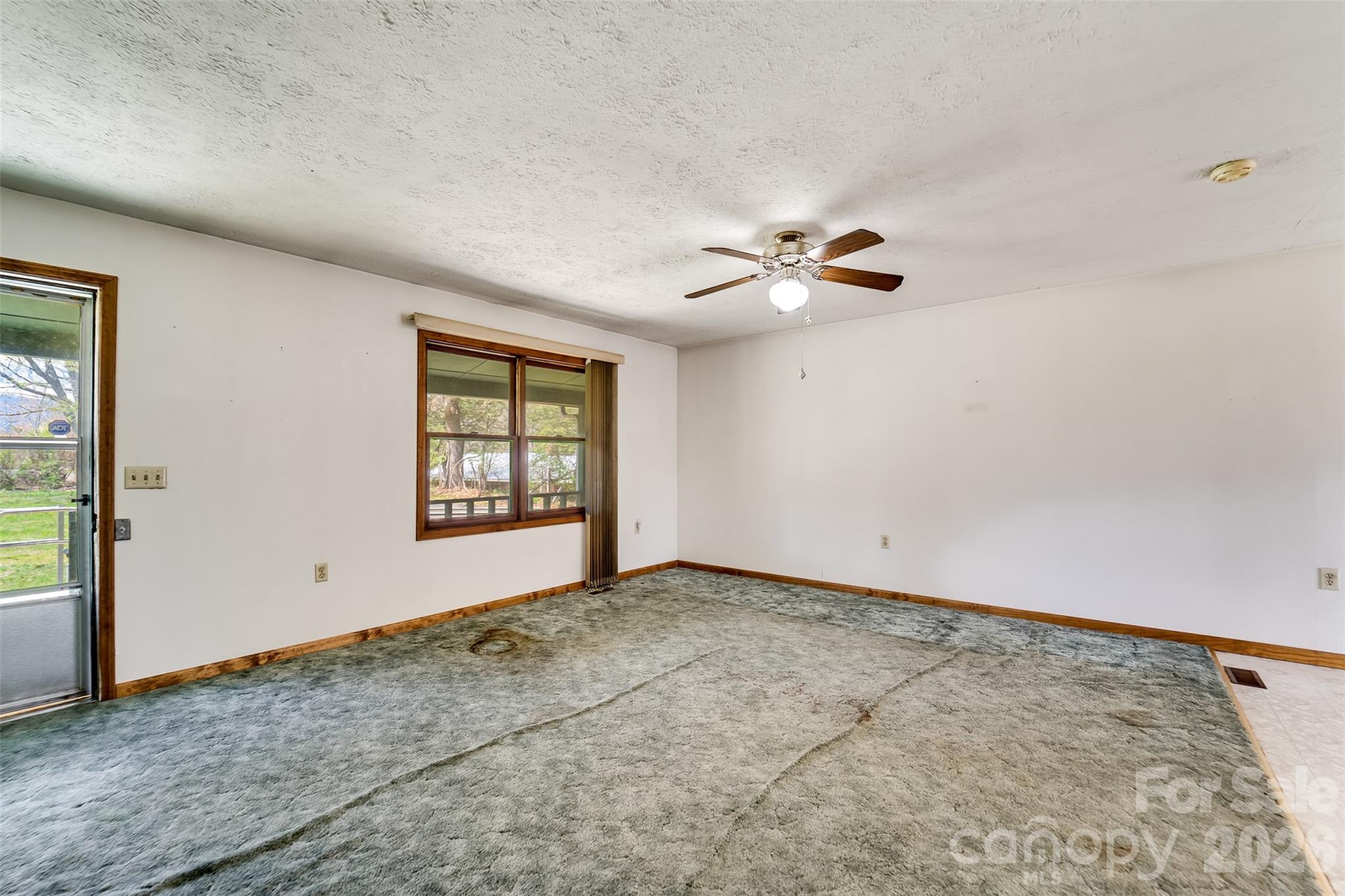21 Queen Street Property Photo 5