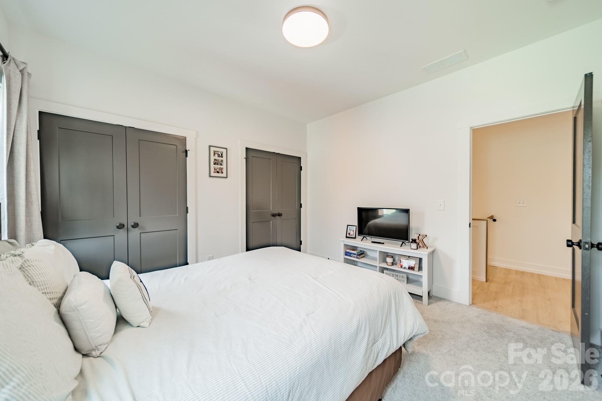608 Ambassador Street Property Photo 25