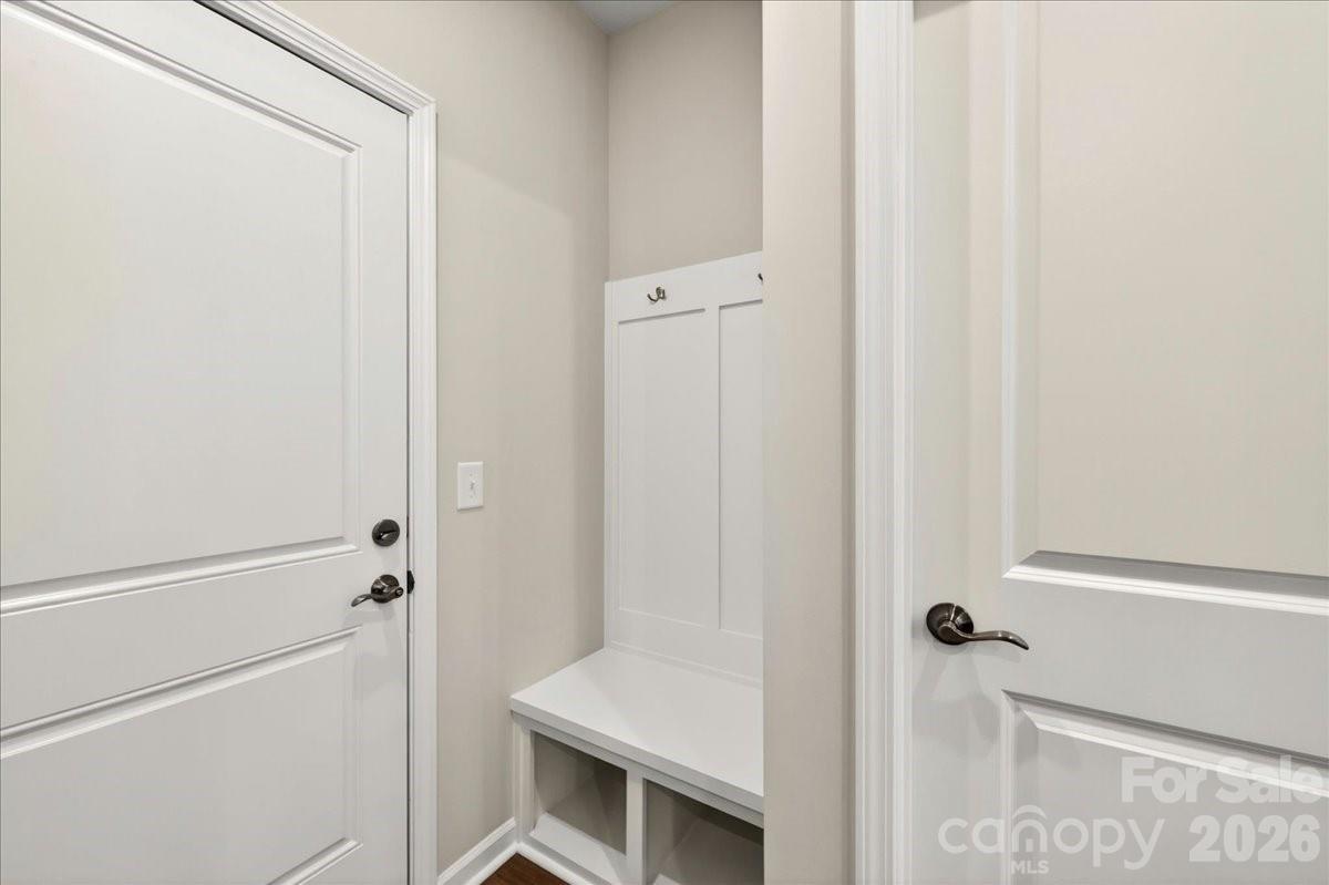 606 Webster Lane Property Photo 13