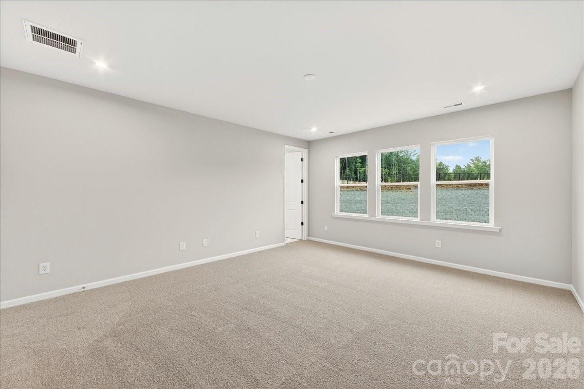 606 Webster Lane Property Photo 18