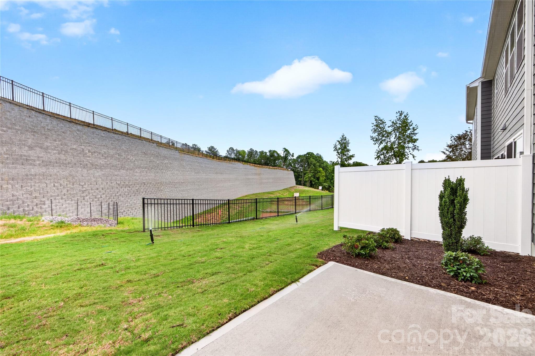 606 Webster Lane Property Photo 30