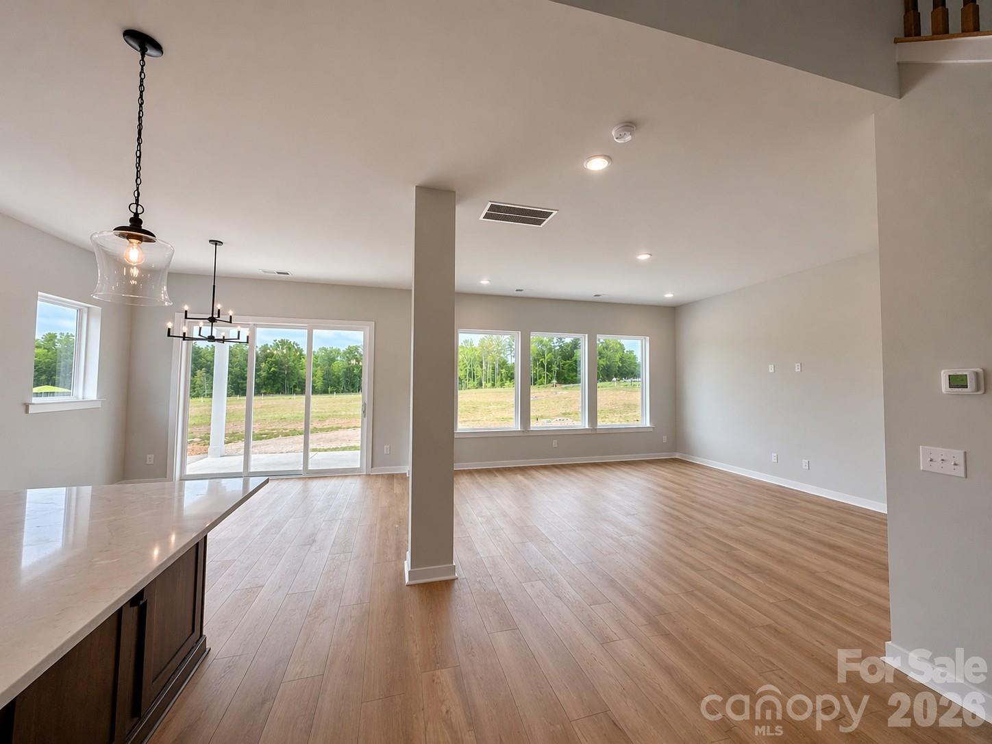 333 Portree Street Property Photo 7