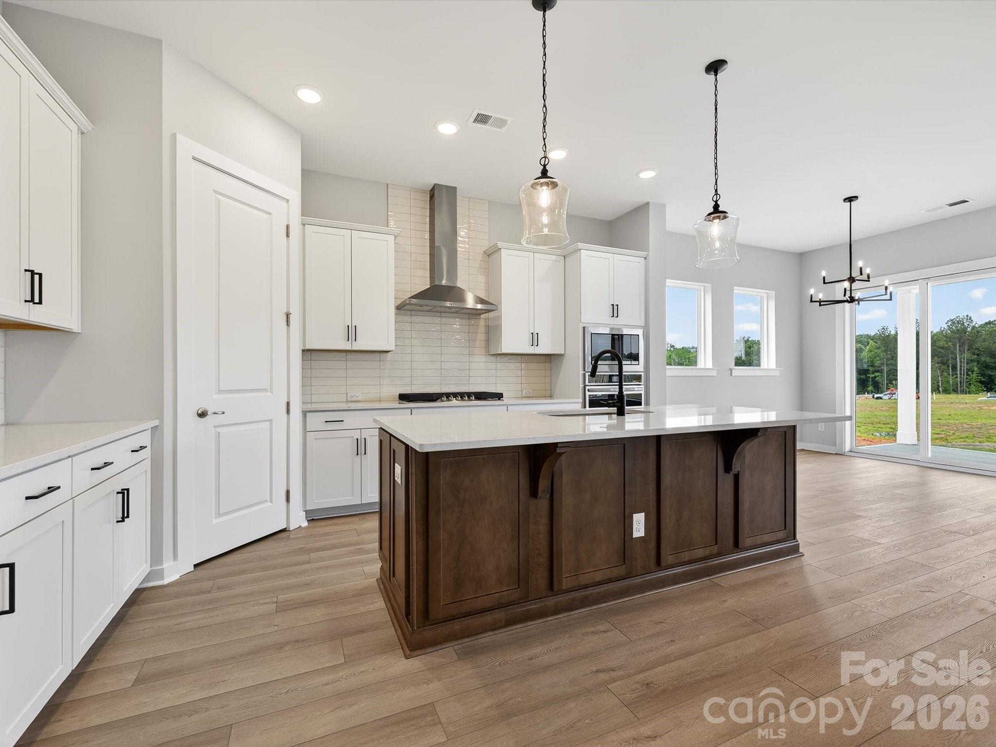 333 Portree Street Property Photo 22
