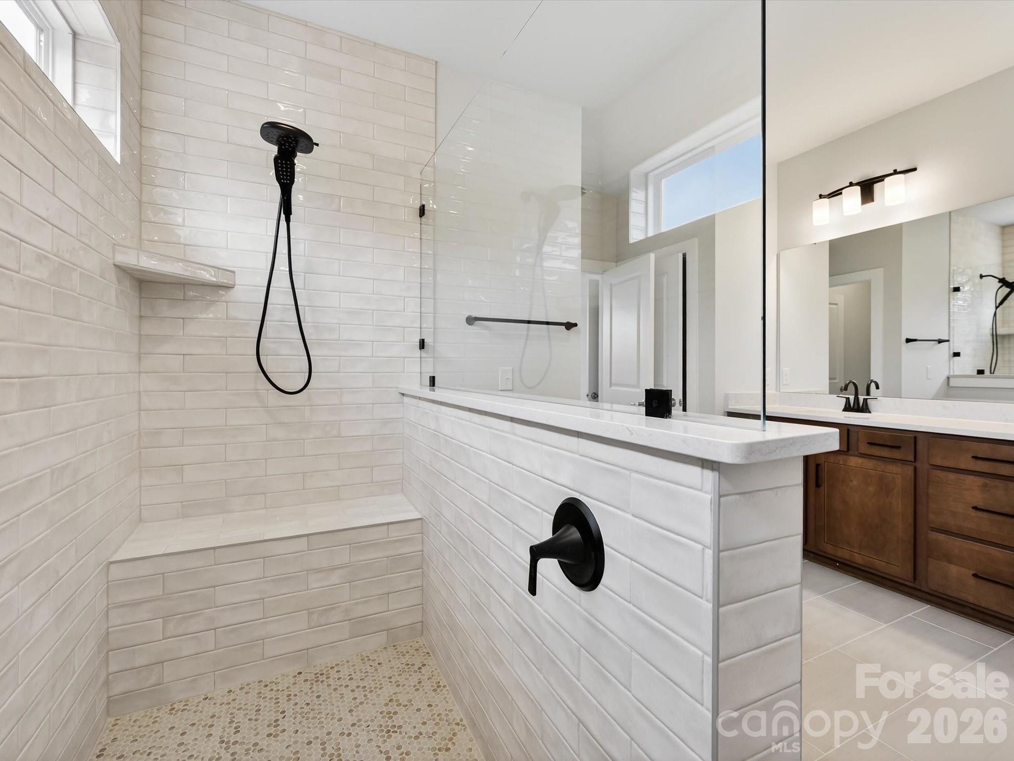 333 Portree Street Property Photo 25