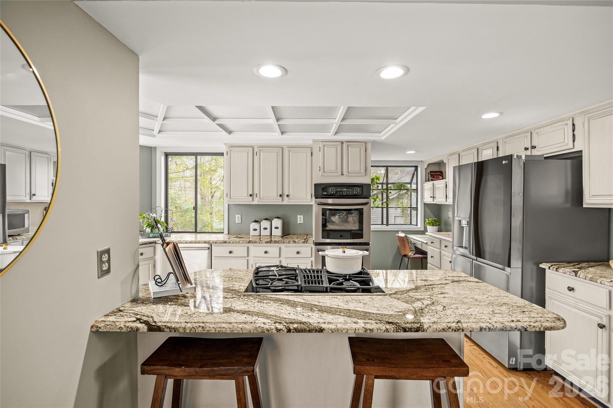 9562 Hunting Court Property Photo 15