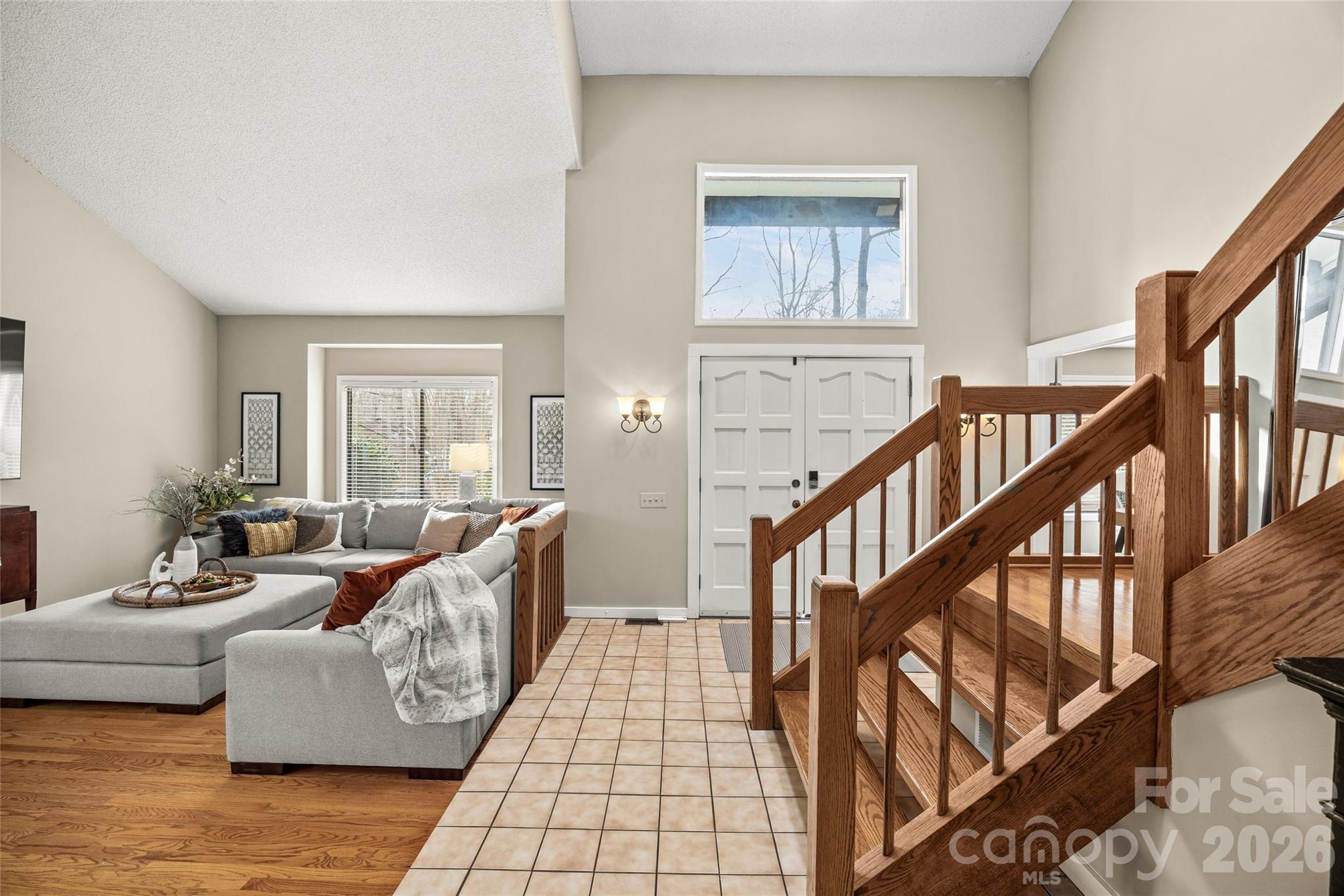 9562 Hunting Court Property Photo 29