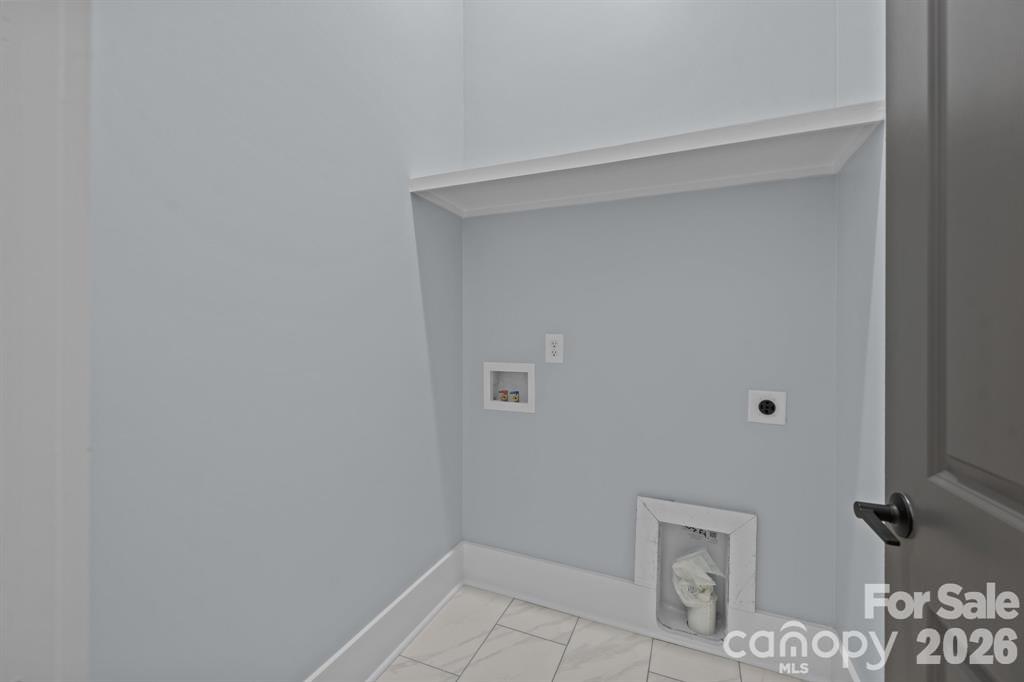 204 W Wade Street Property Photo 5