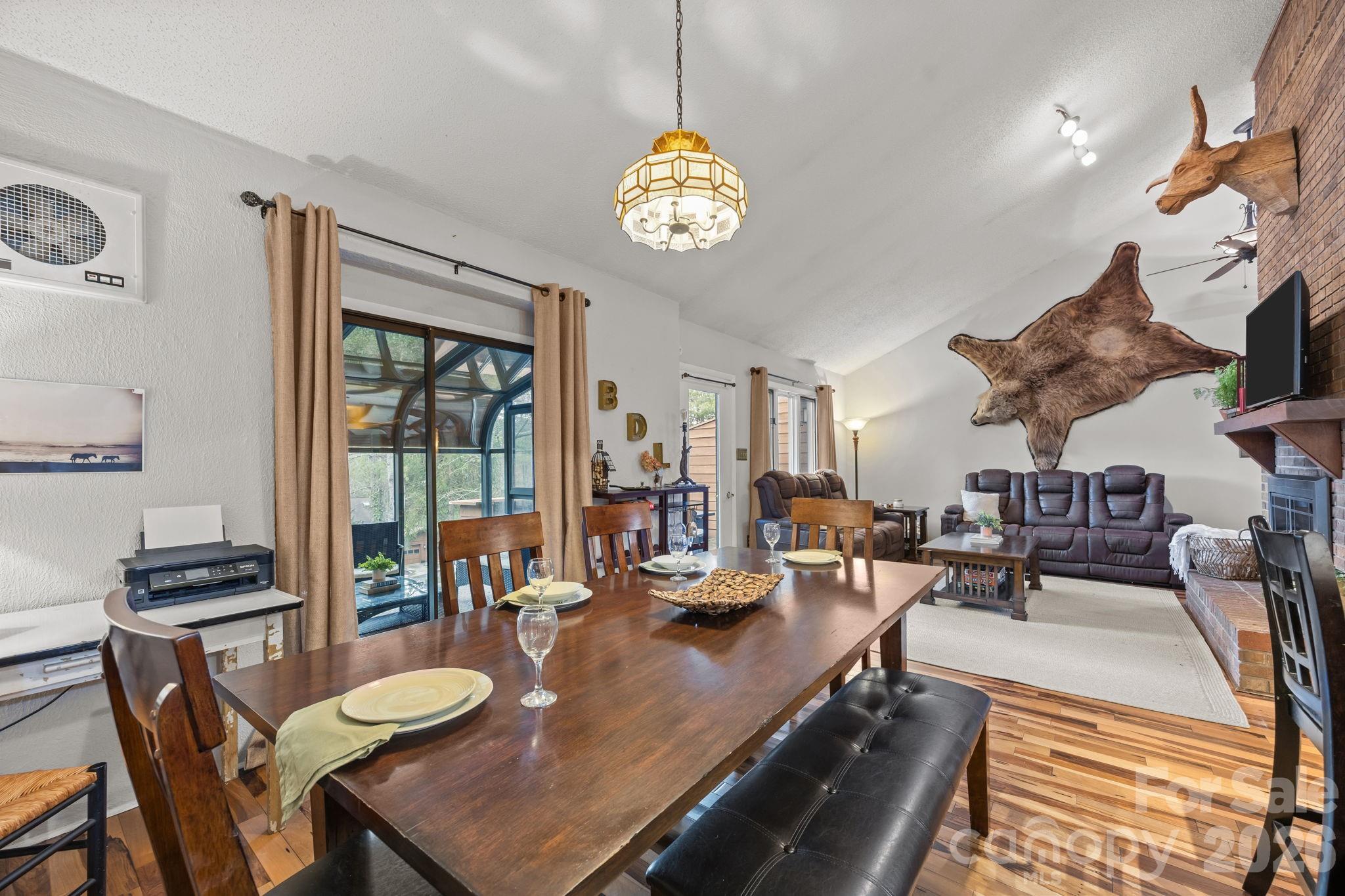 501 Woodfield Drive Property Photo 1