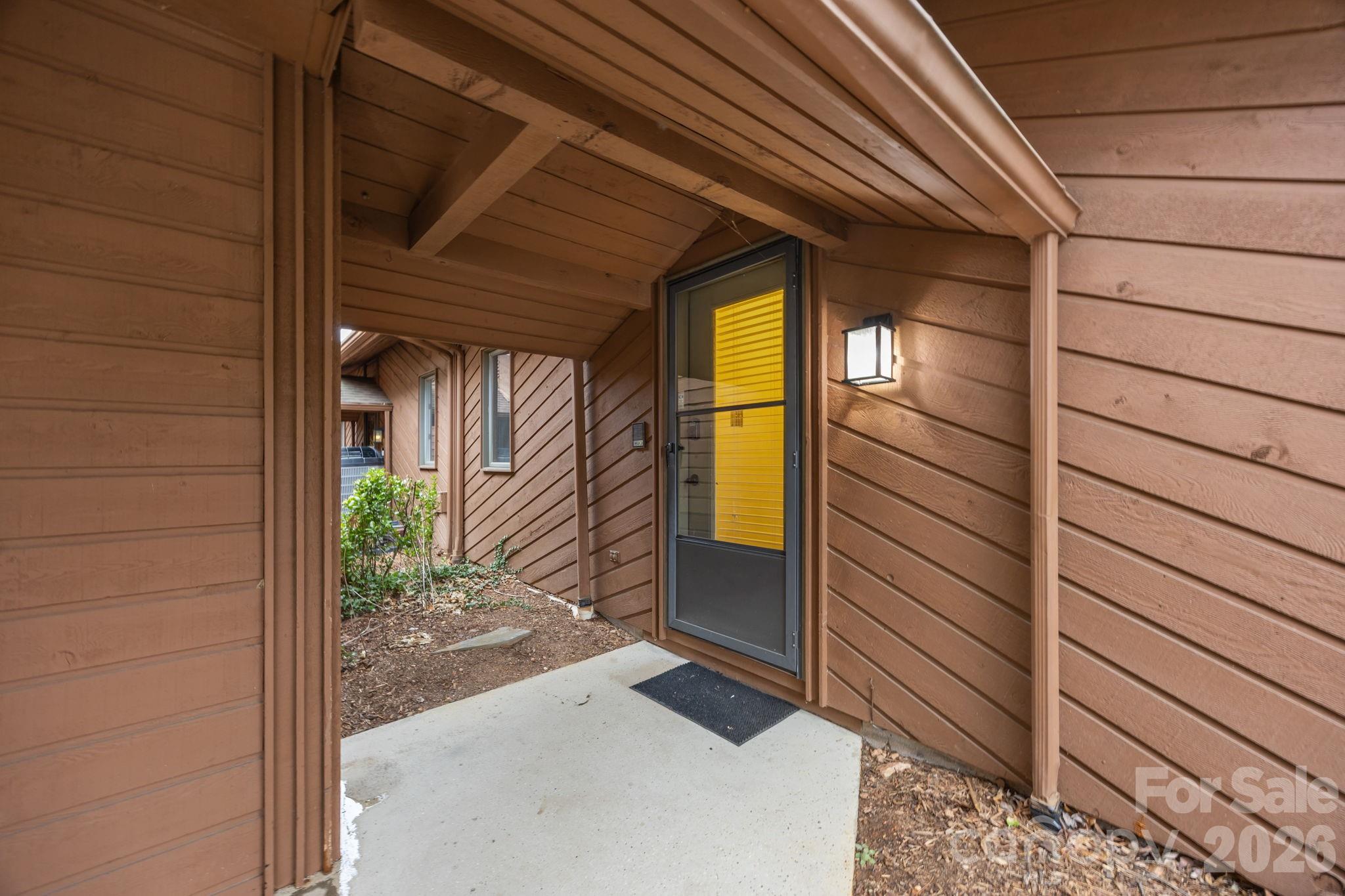 501 Woodfield Drive Property Photo 3