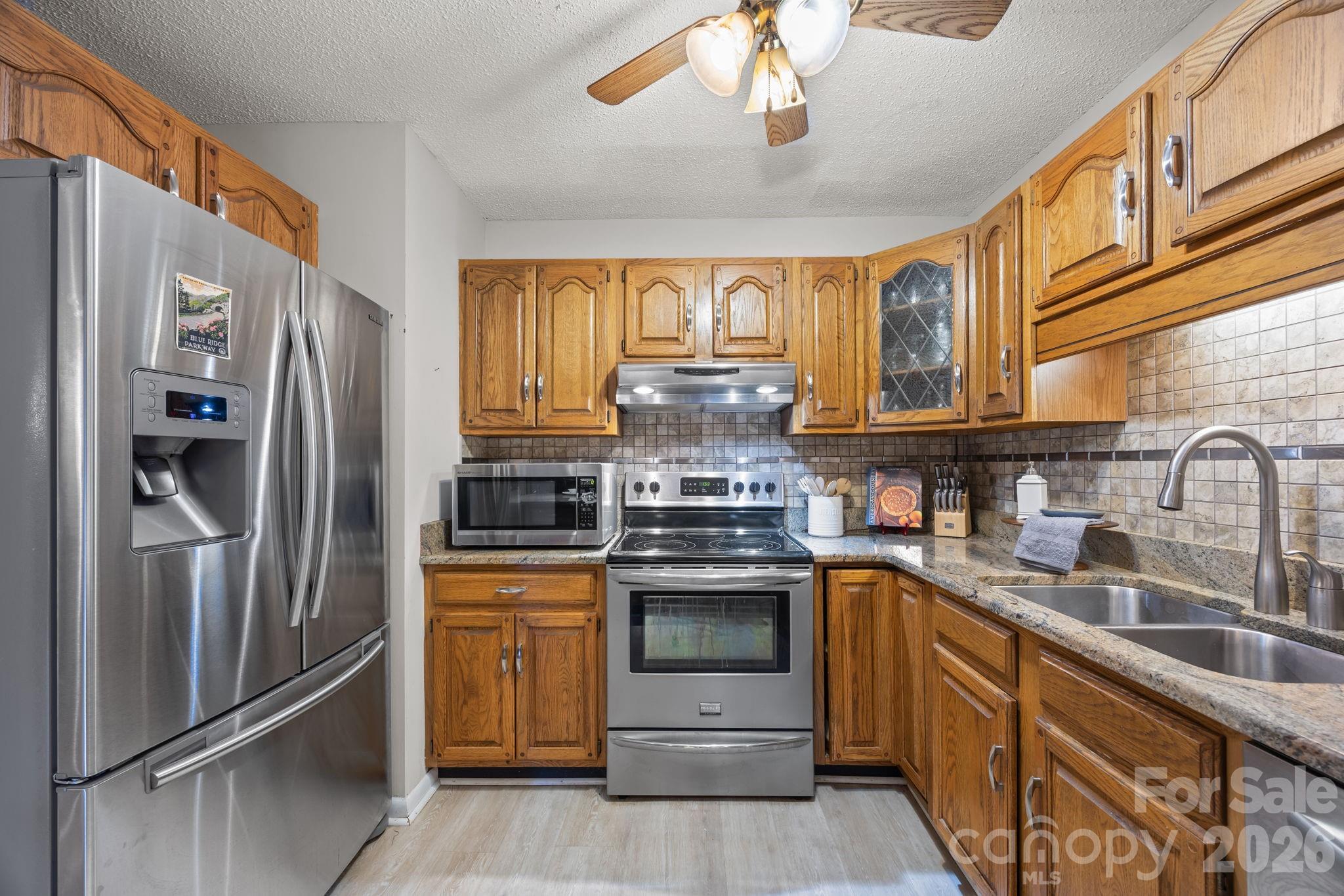 501 Woodfield Drive Property Photo 11