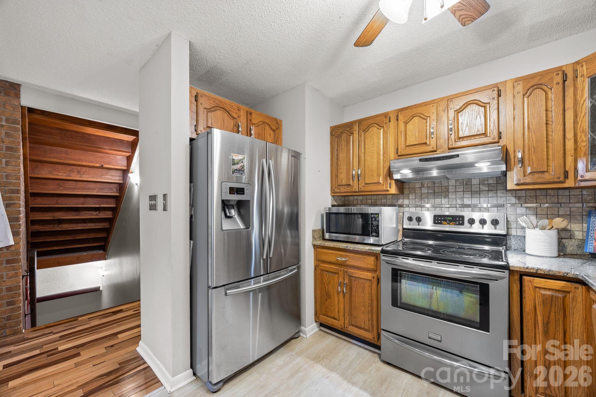 501 Woodfield Drive Property Photo 13