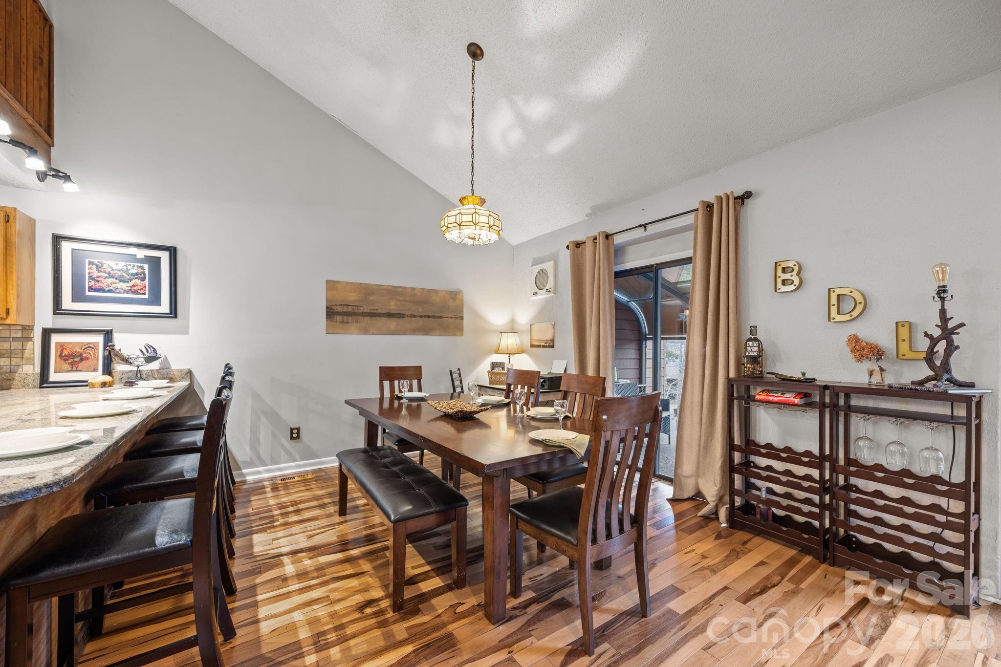 501 Woodfield Drive Property Photo 14