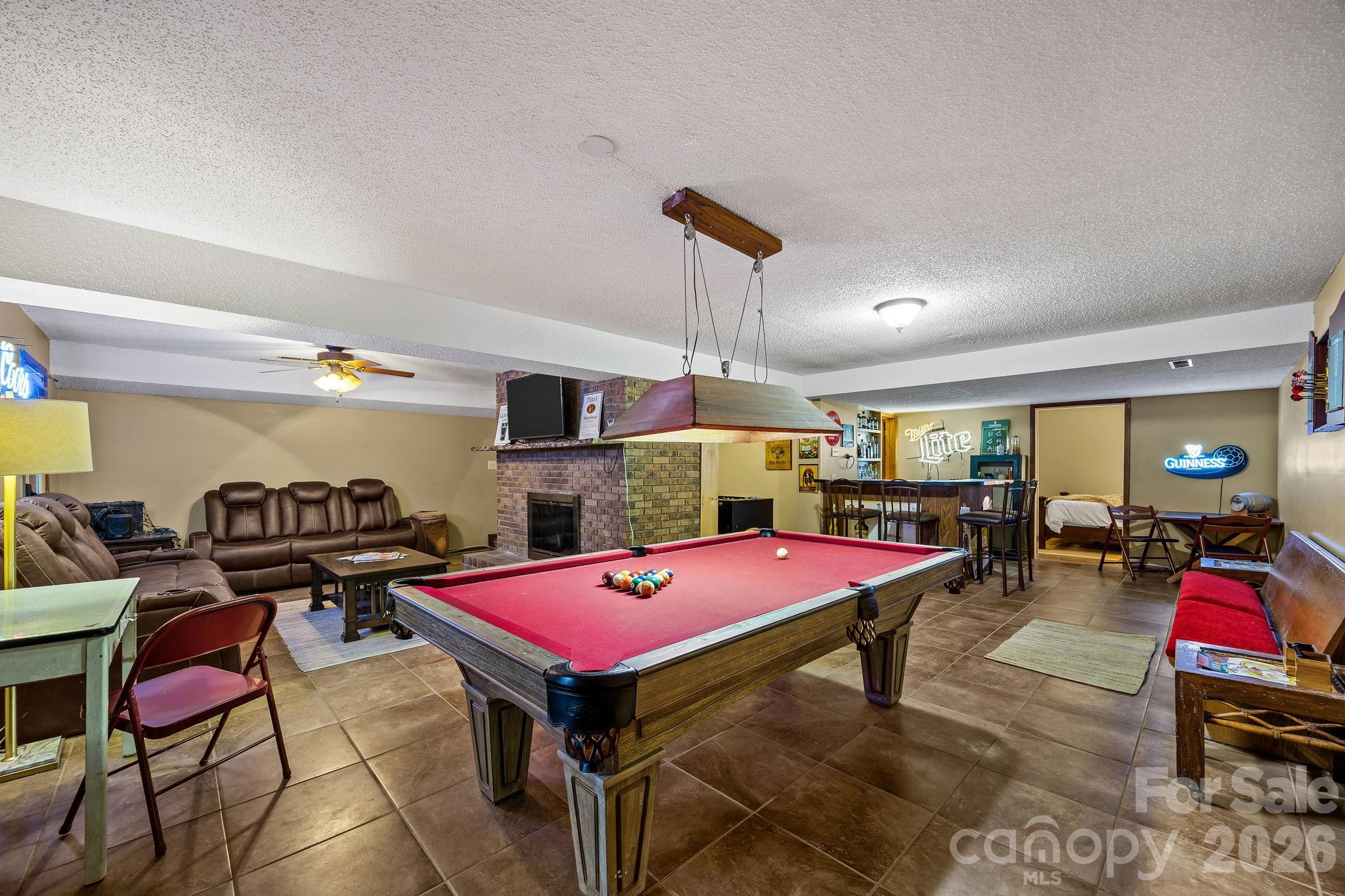 501 Woodfield Drive Property Photo 32