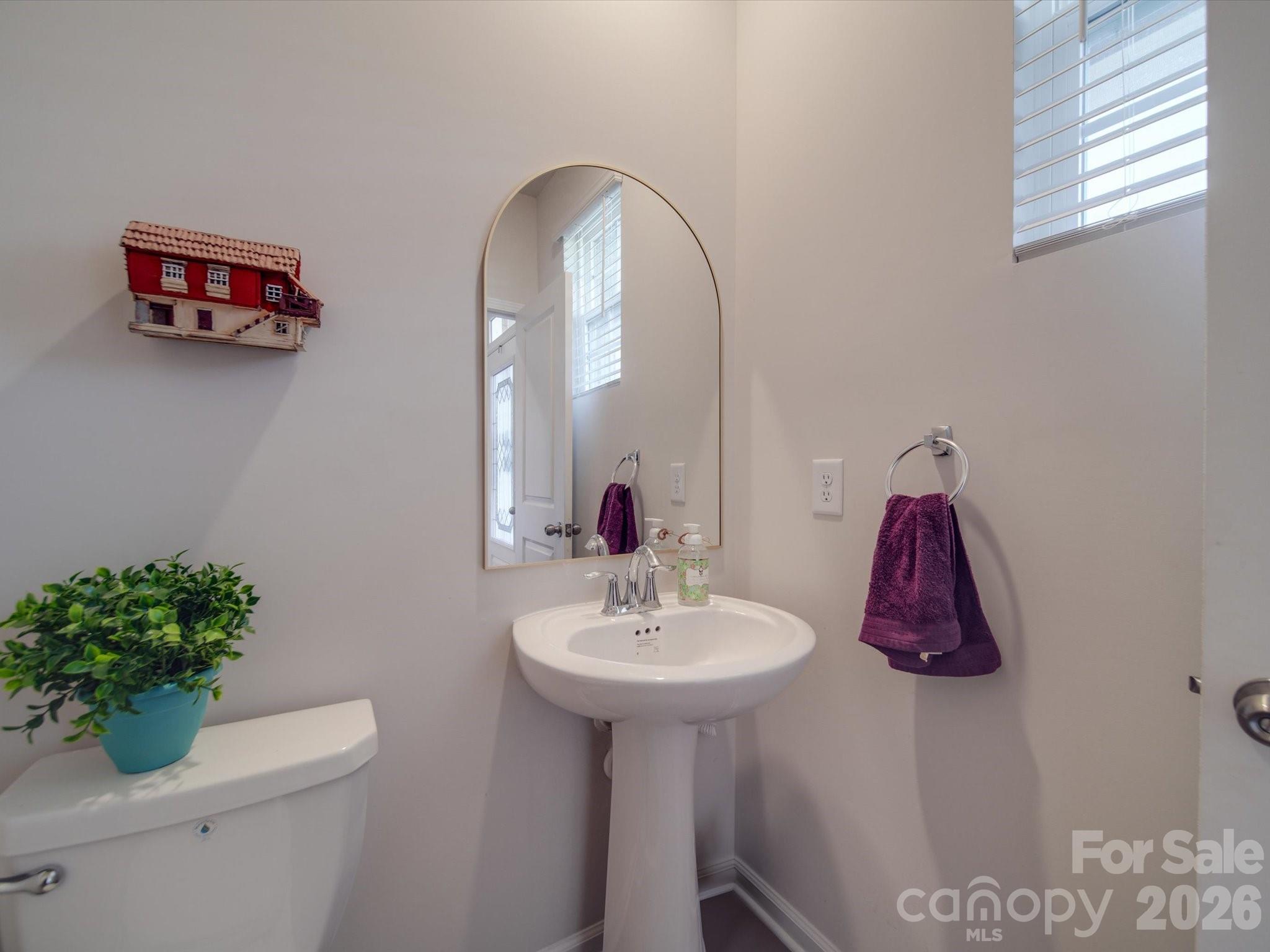 13111 Cottage Crest Lane Property Photo 8