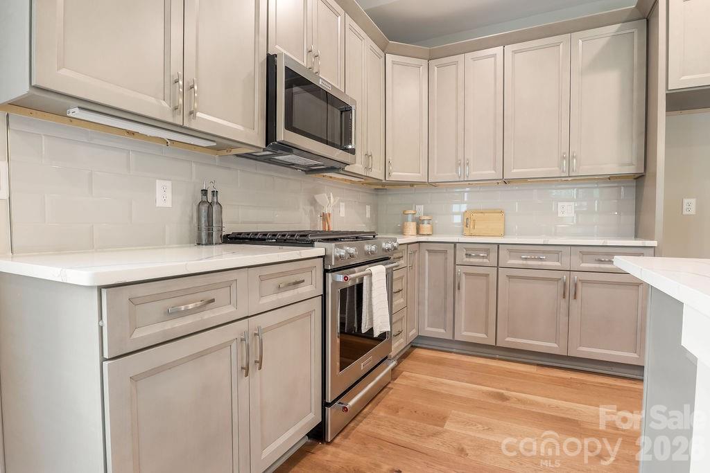 19 Craftsman Overlook Ridge Property Photo 9