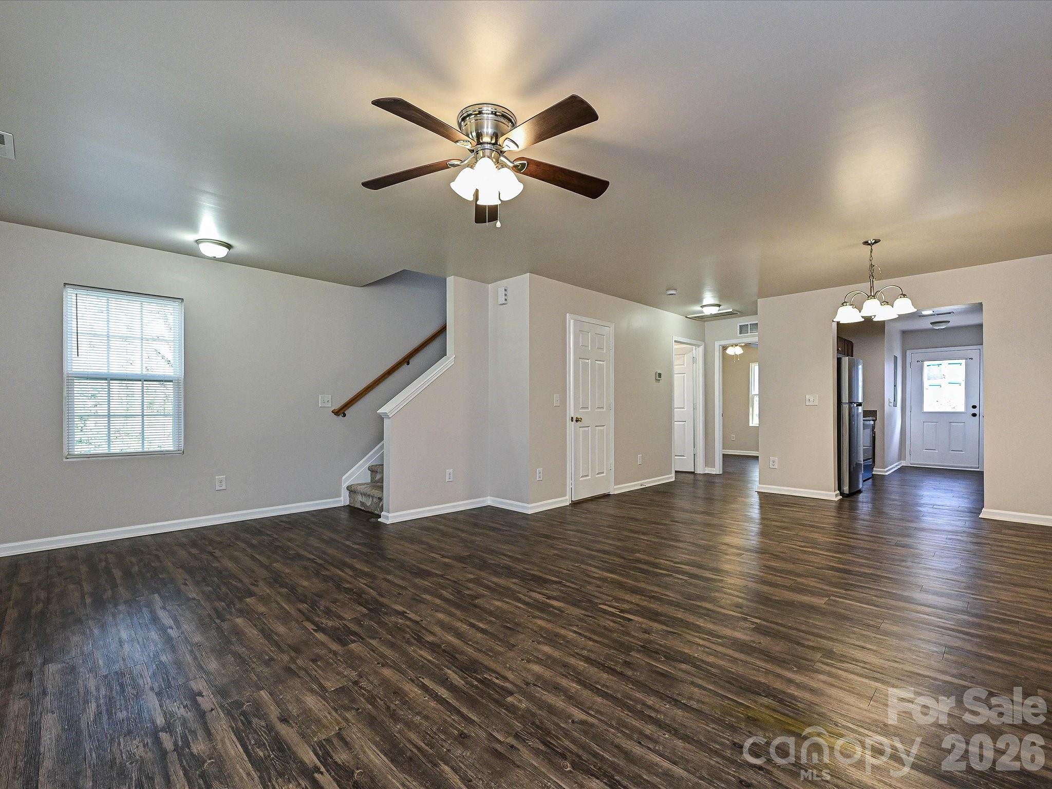 362 E Mills Avenue Property Photo 11