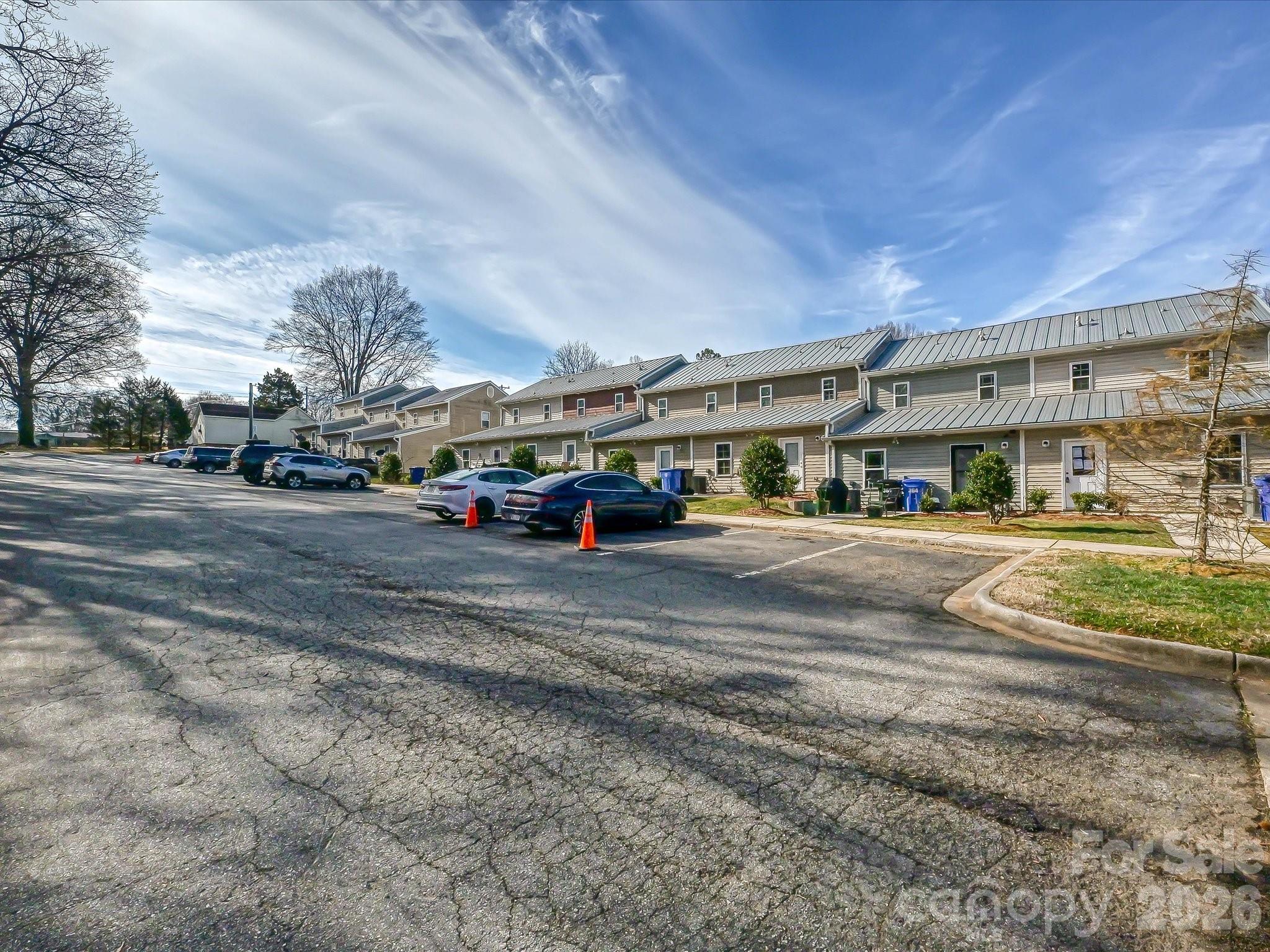 362 E Mills Avenue Property Photo 21
