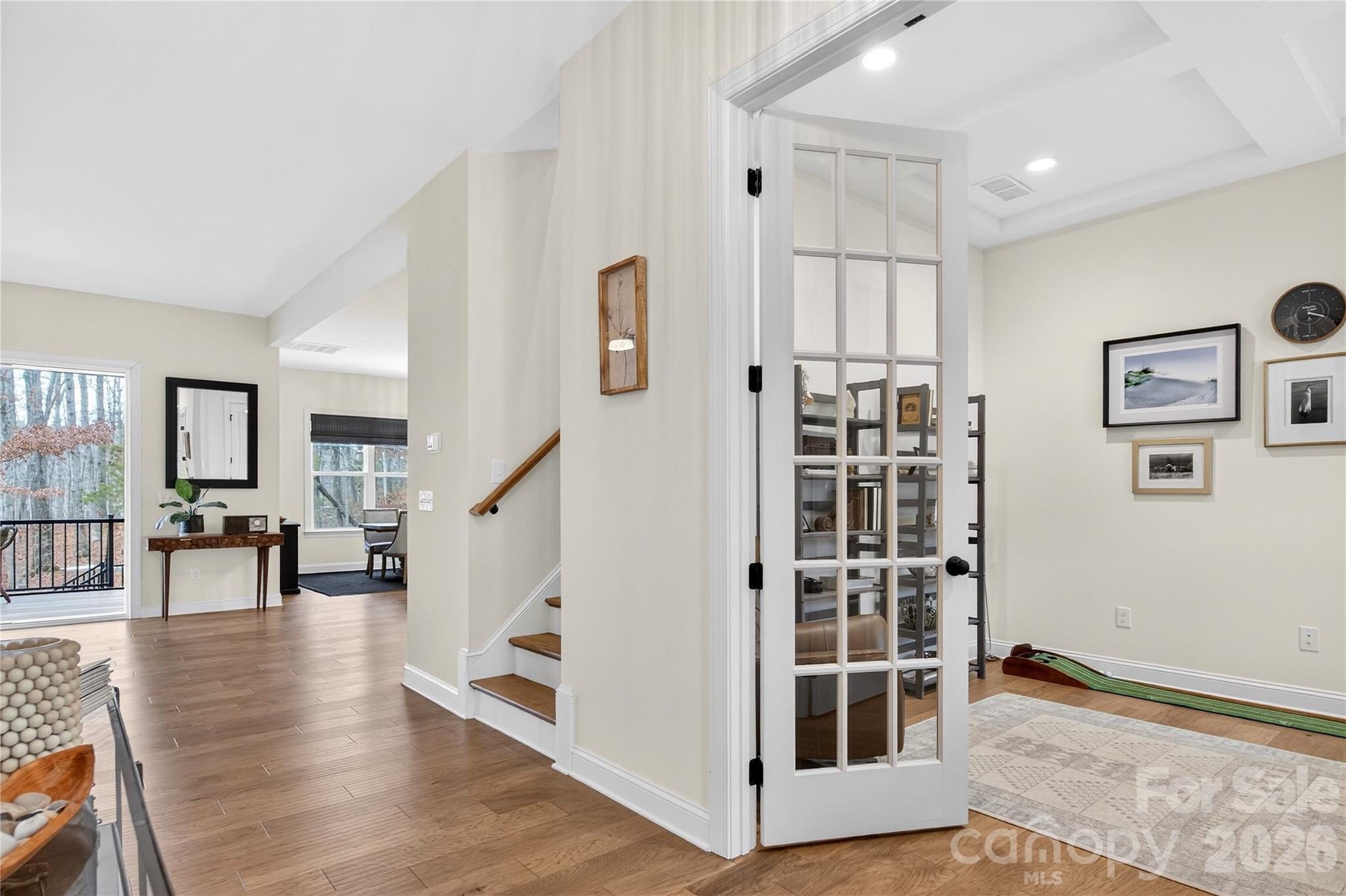919 Tamary Way Property Photo 9