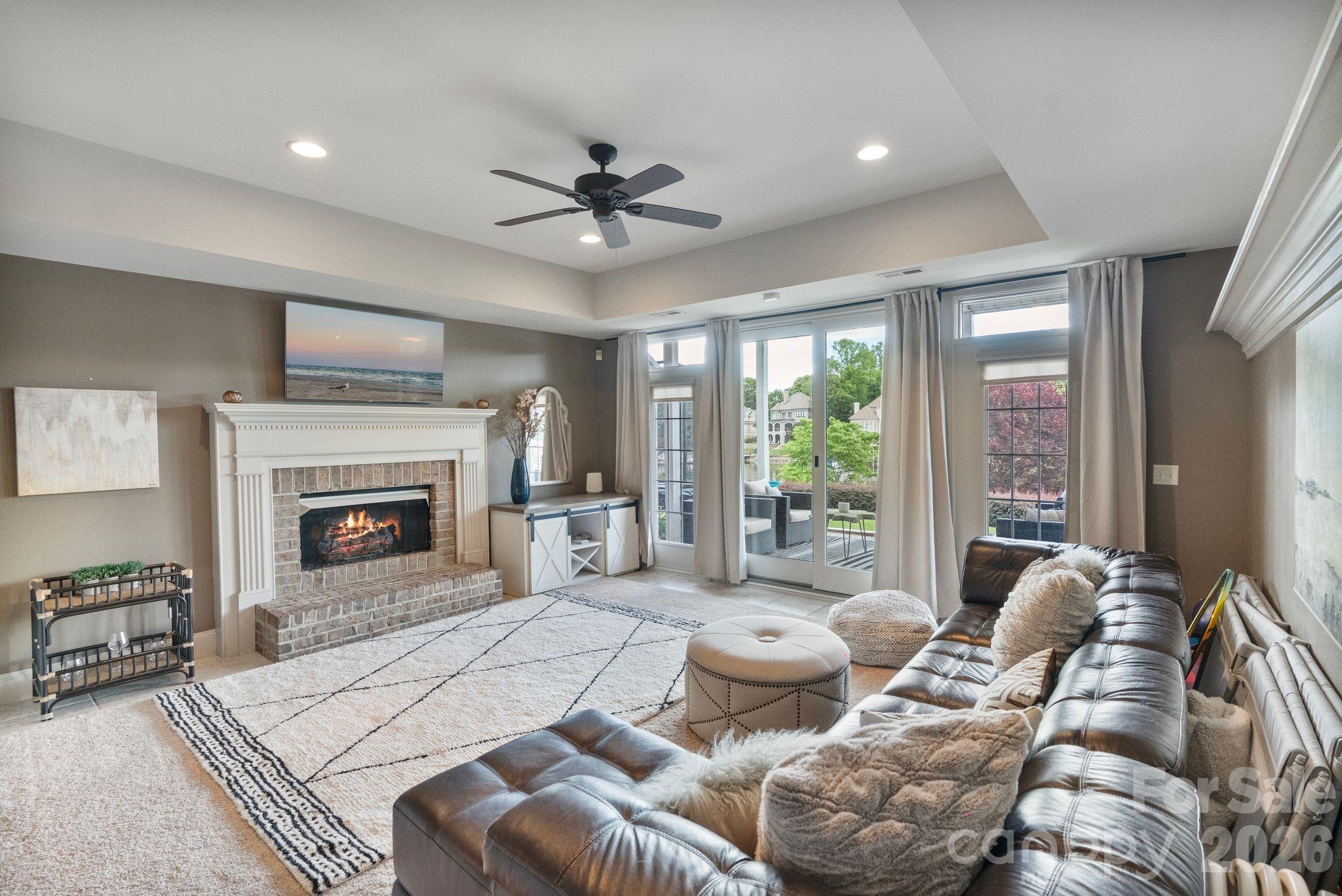 17825 Spinnakers Reach Drive Property Photo 37