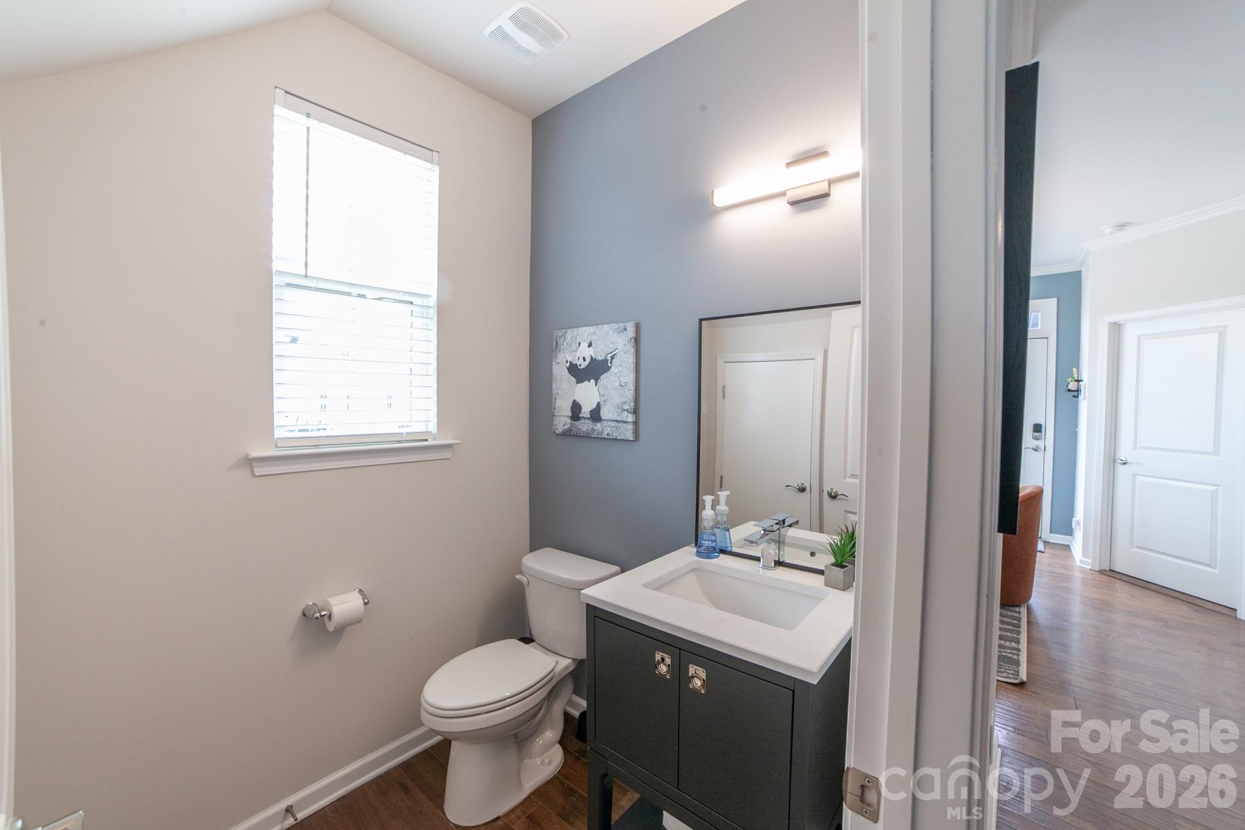 100 Linestowe Drive Property Photo 8