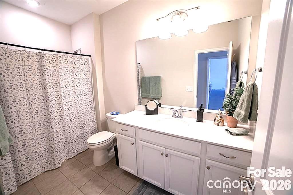 100 Linestowe Drive Property Photo 21