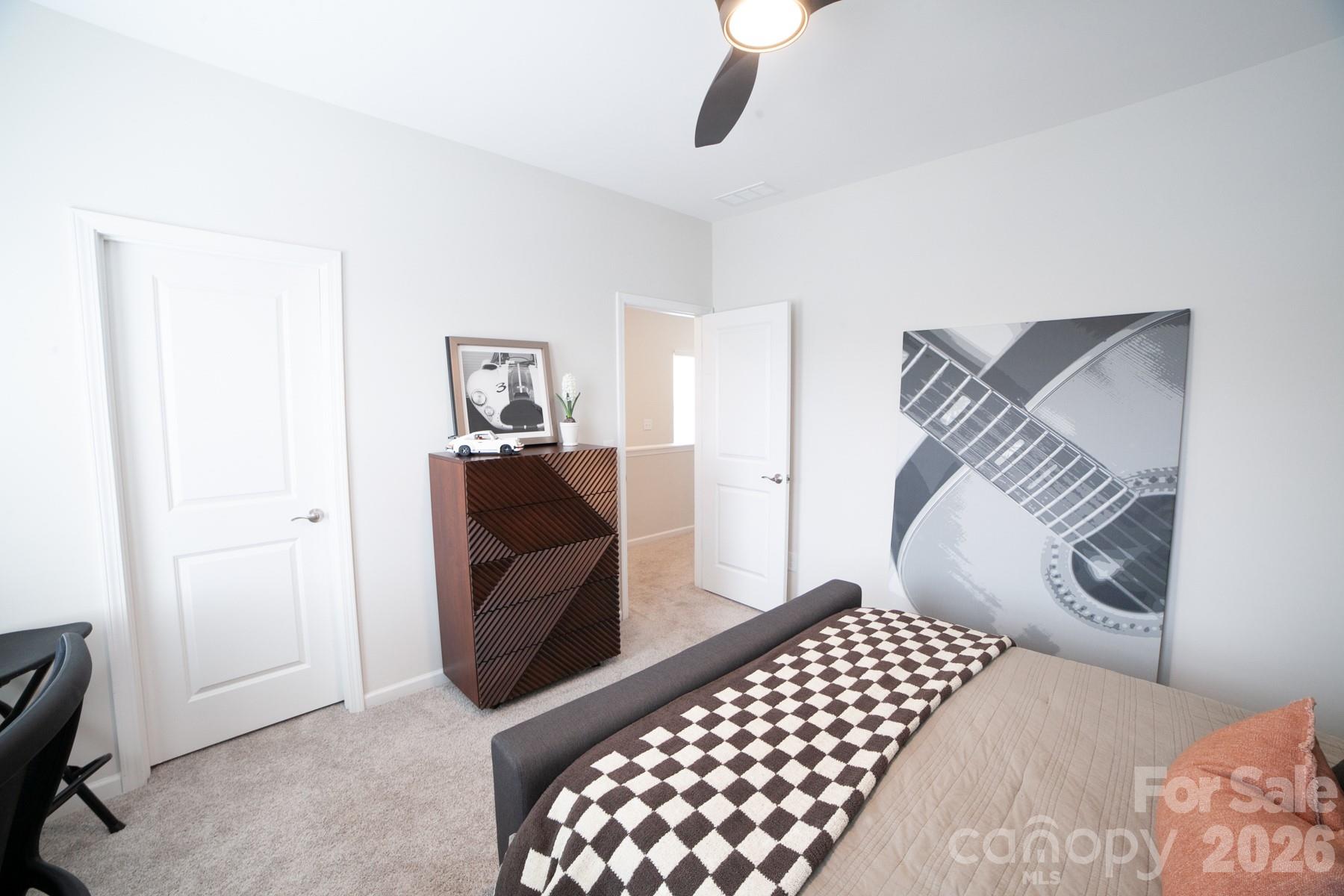 100 Linestowe Drive Property Photo 28