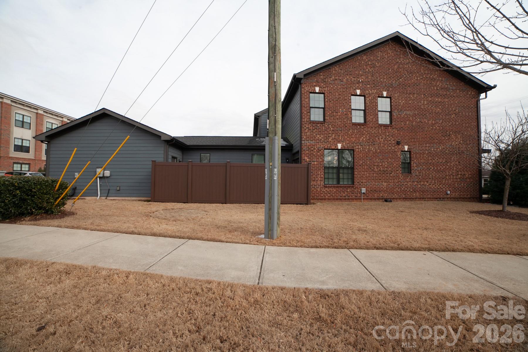 100 Linestowe Drive Property Photo 30