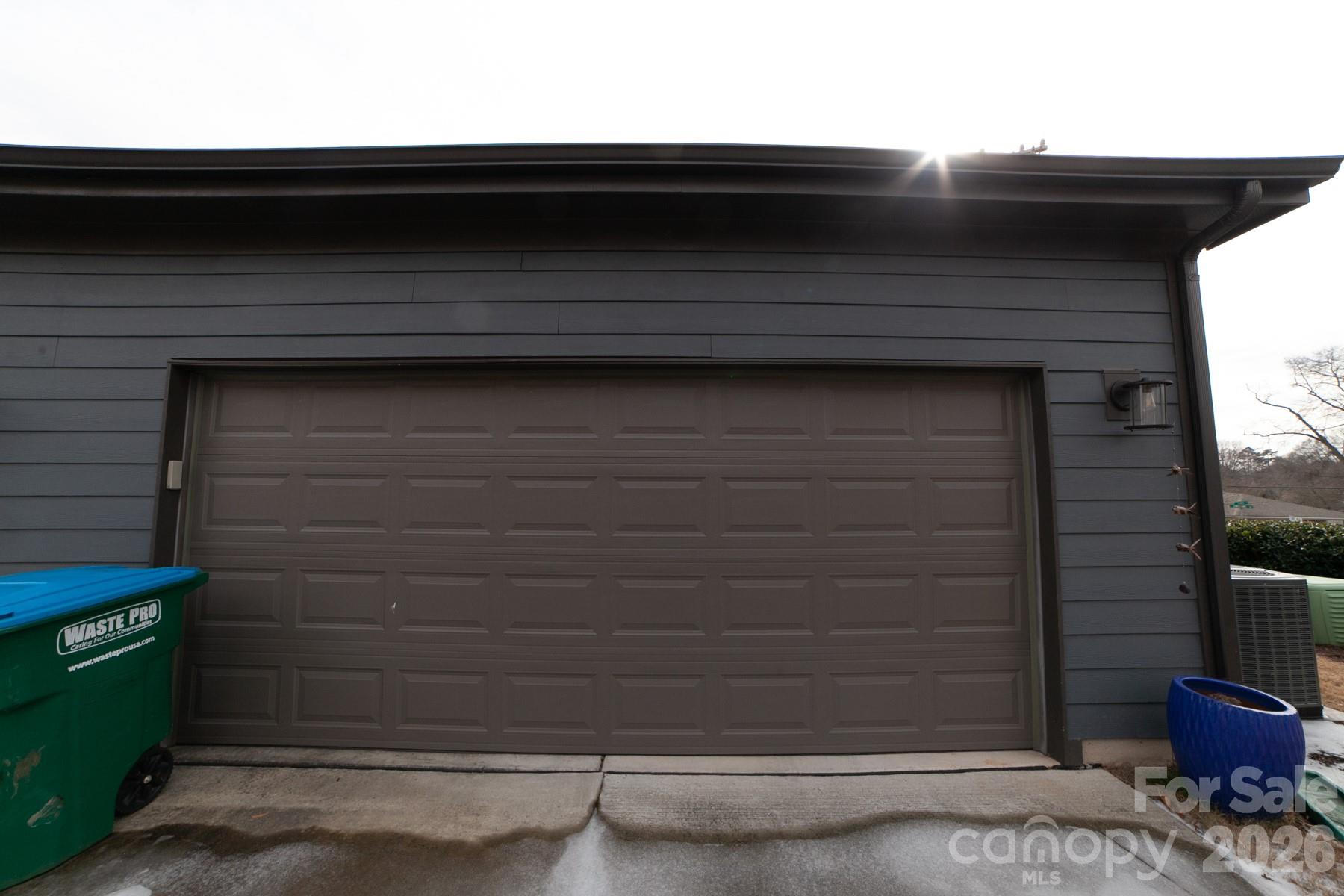 100 Linestowe Drive Property Photo 33